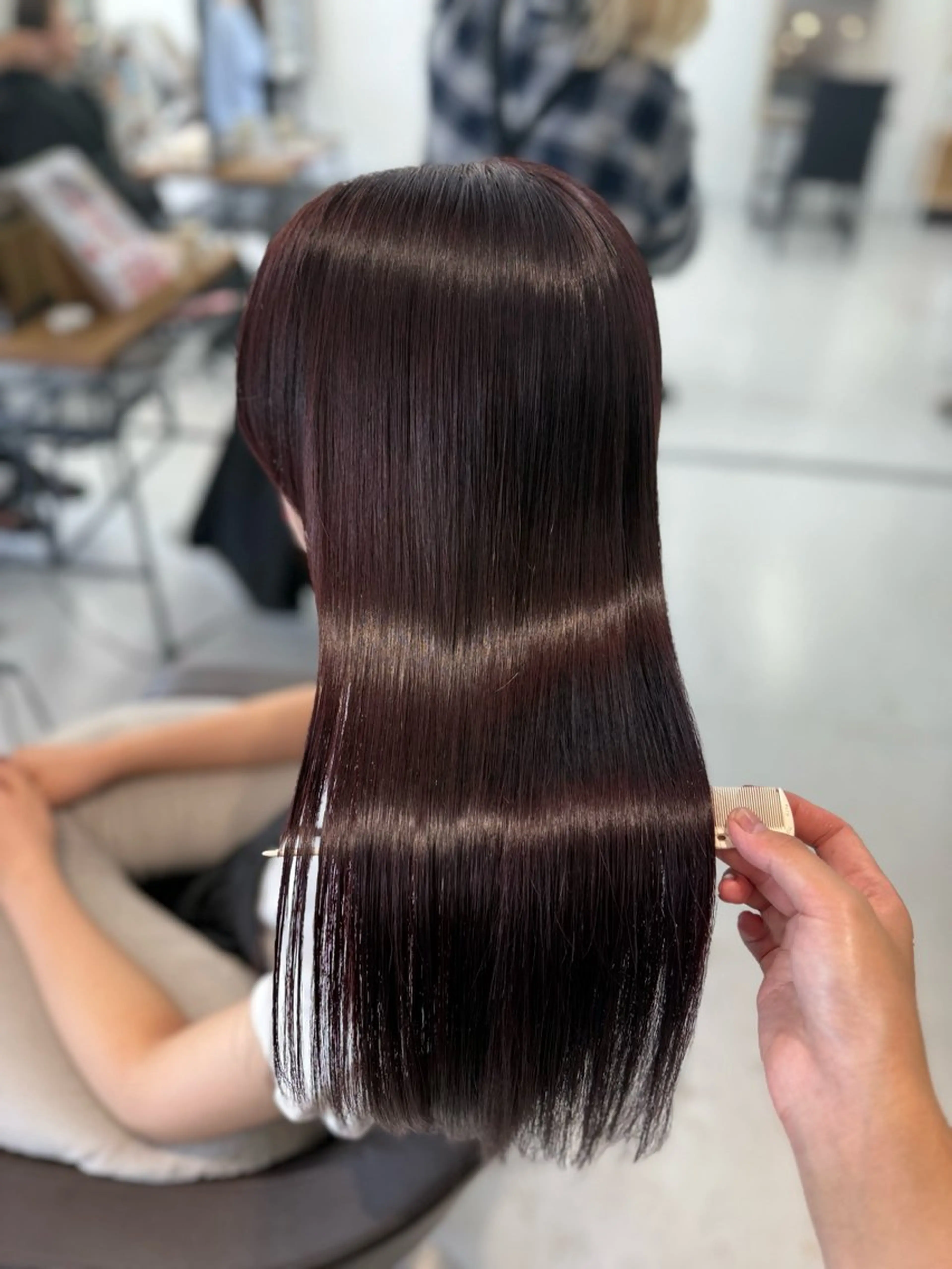 ロング 山崎結菜 🫧透明感カラーのヘアスタイル