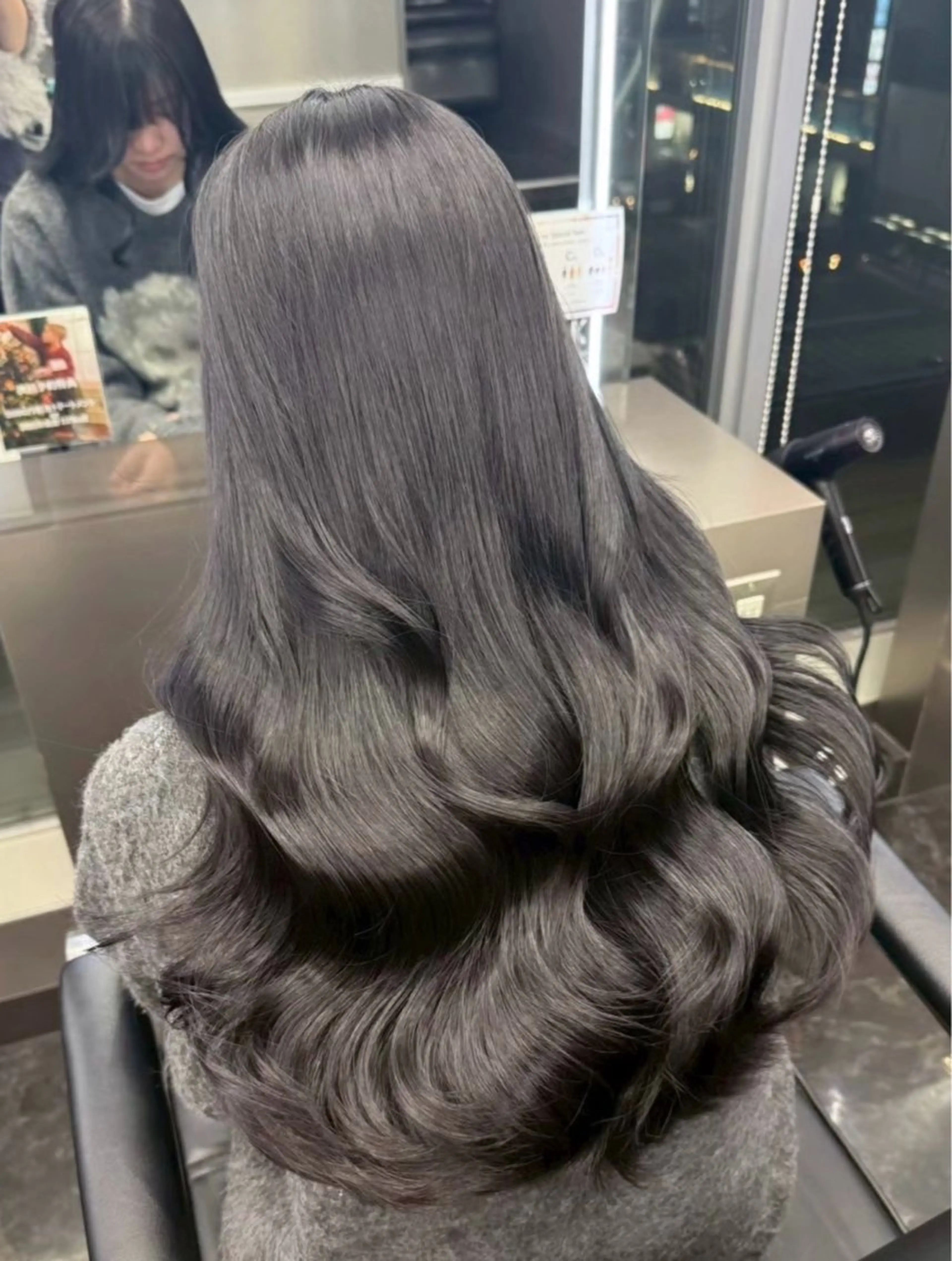 ロング カラー ミルクティー/透明感 カラー🎀YURIAのヘアスタイル