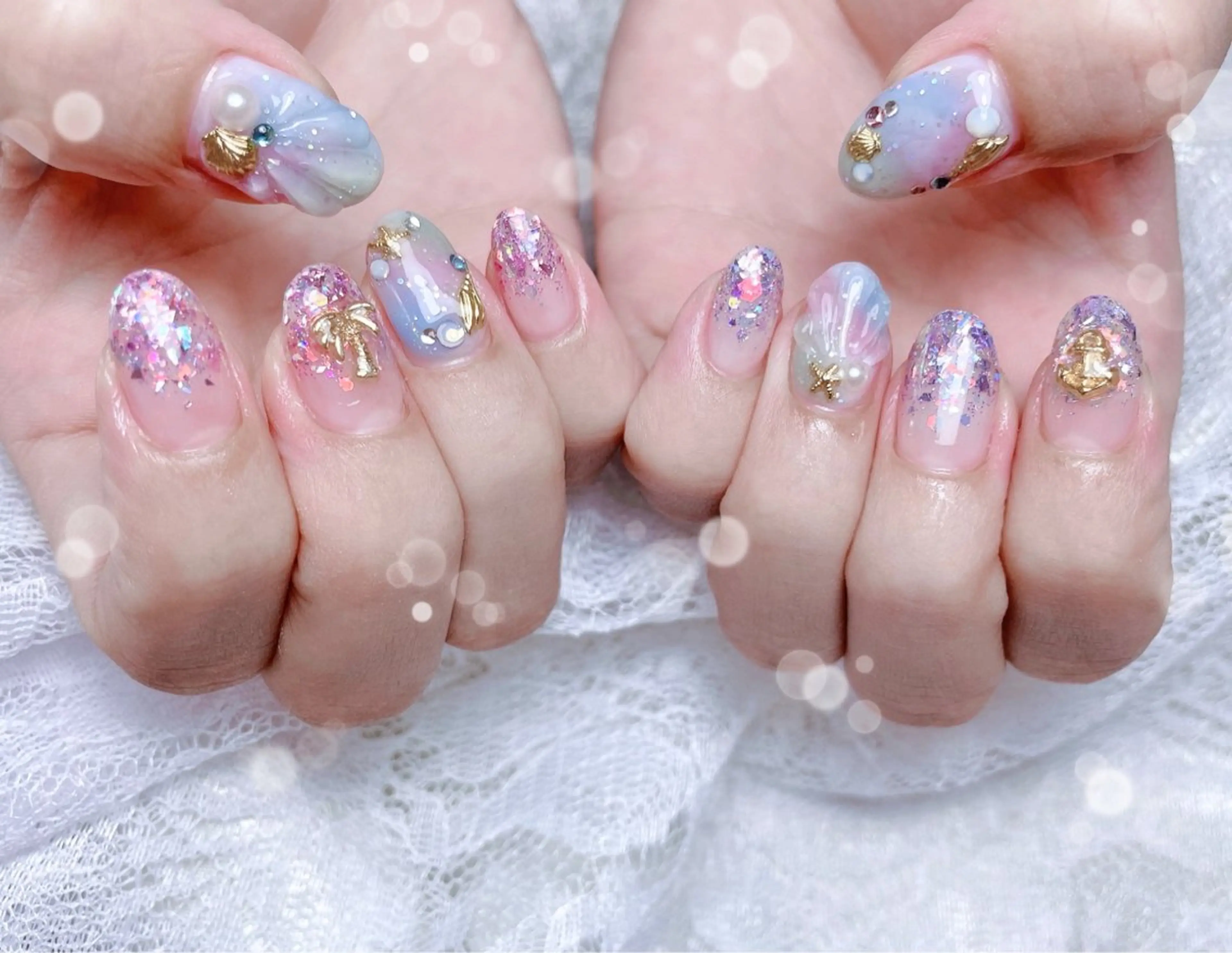 ネイル アートネイル キラキラネイル ハンドネイル FLARE NAIL フレアネイルのネイルデザイン