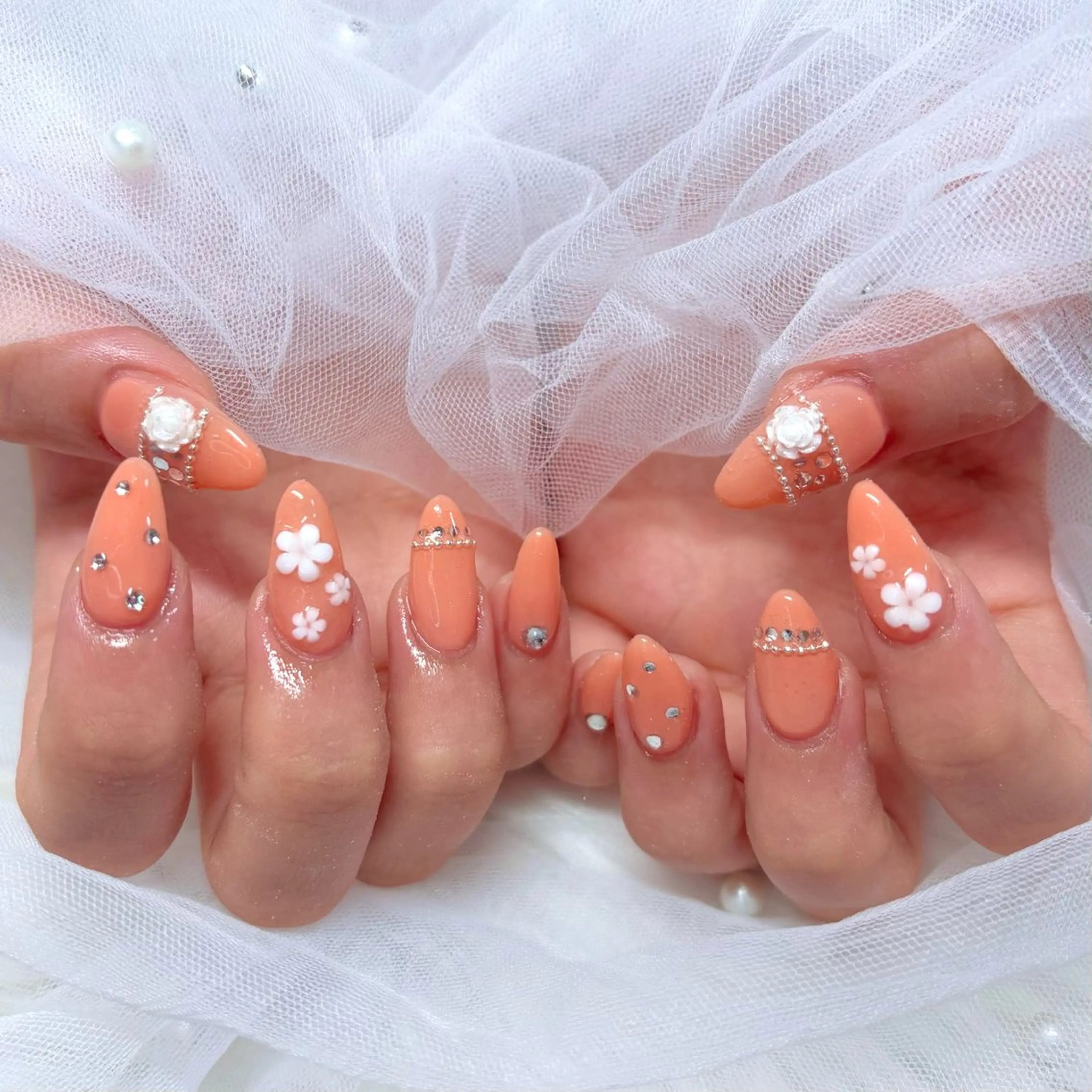 ネイル フラワーネイル ジェルネイル キラキラネイル オレンジ パラジェル ハンドネイル Noix nailのネイルデザイン