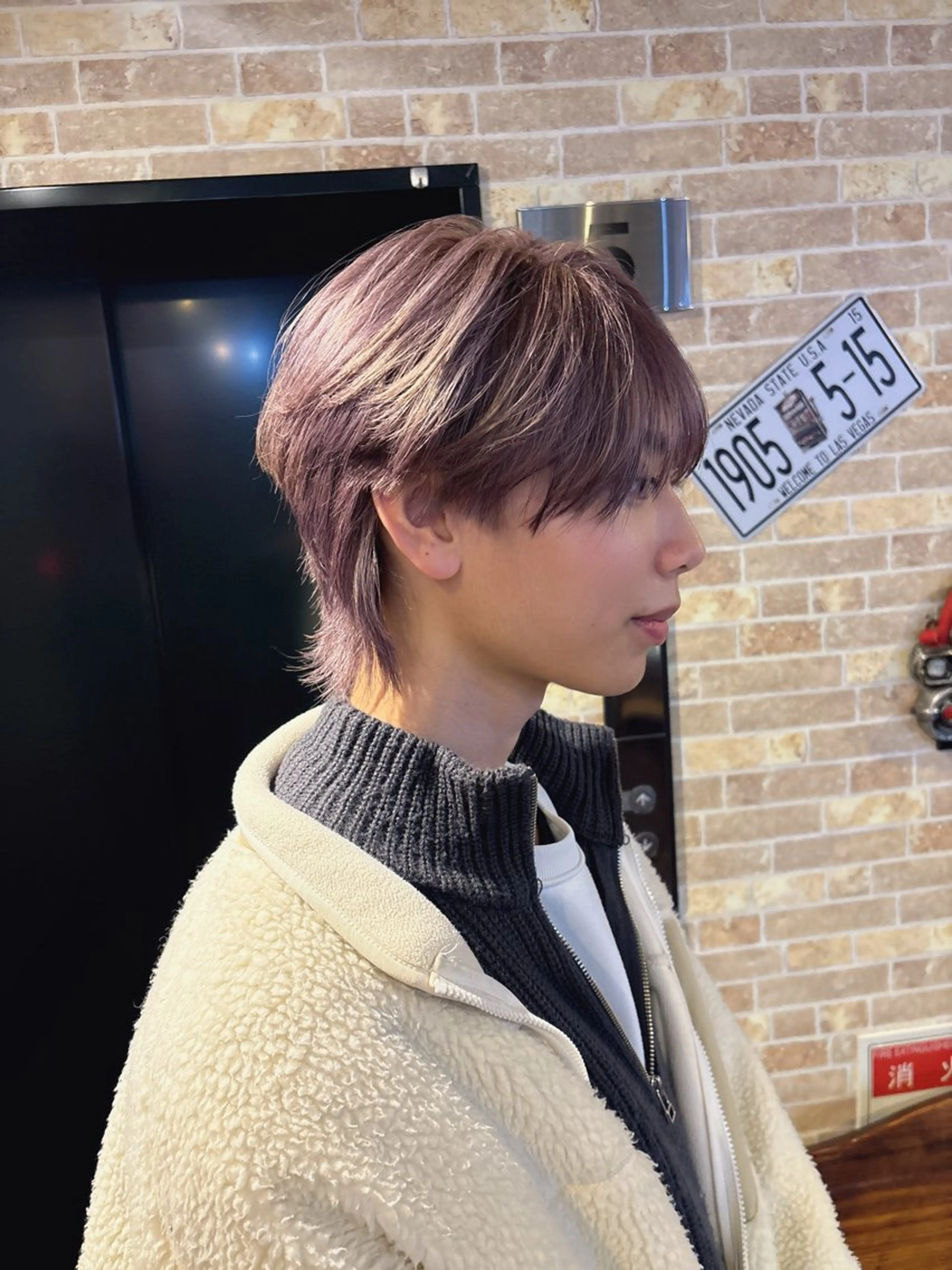 カラー メンズ ヘアカラー トリートメント 縮毛矯正/髪質改善 グレージュカラーのヘアスタイル