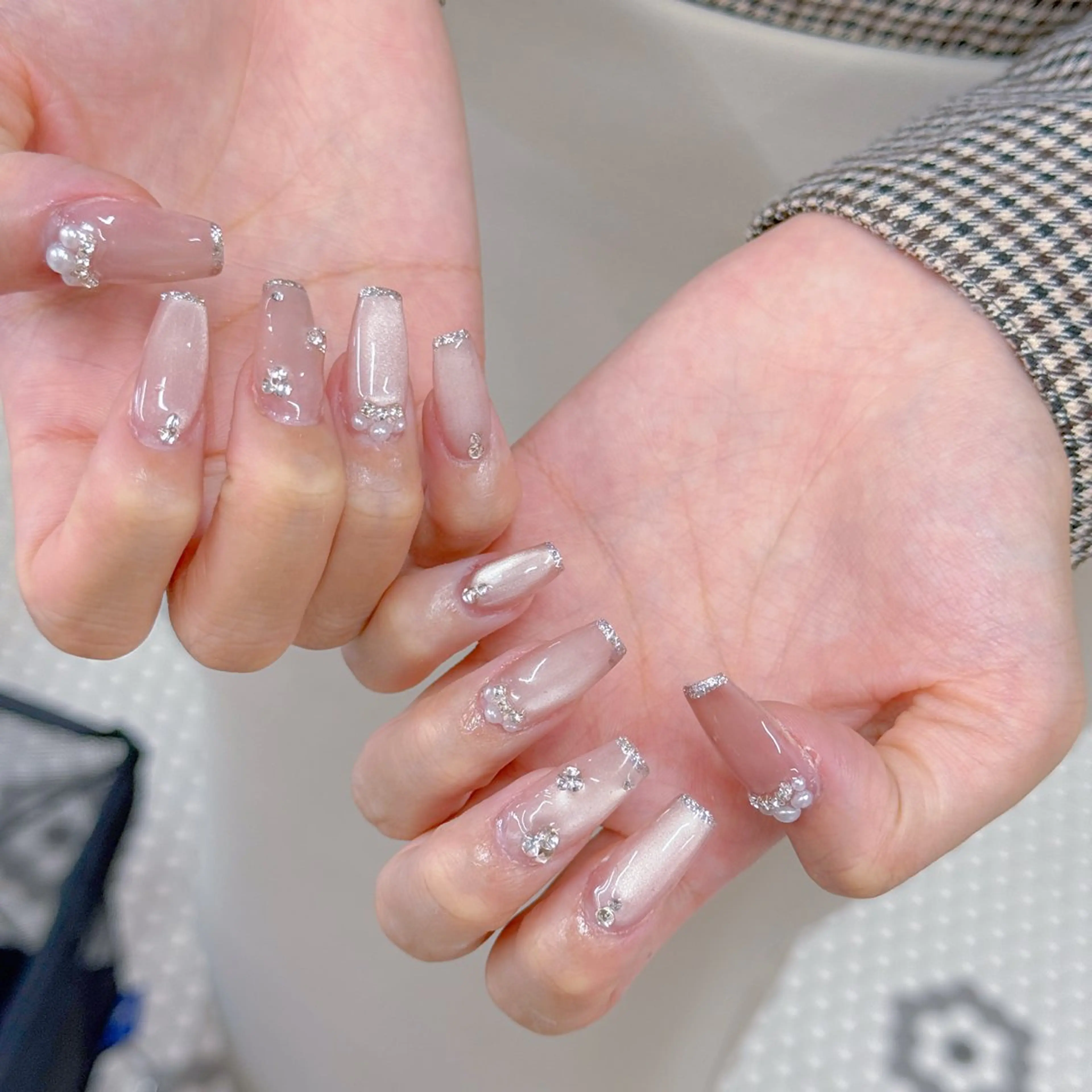 ネイル ハンドネイル ミン ゴテゴテネイルのネイルデザイン