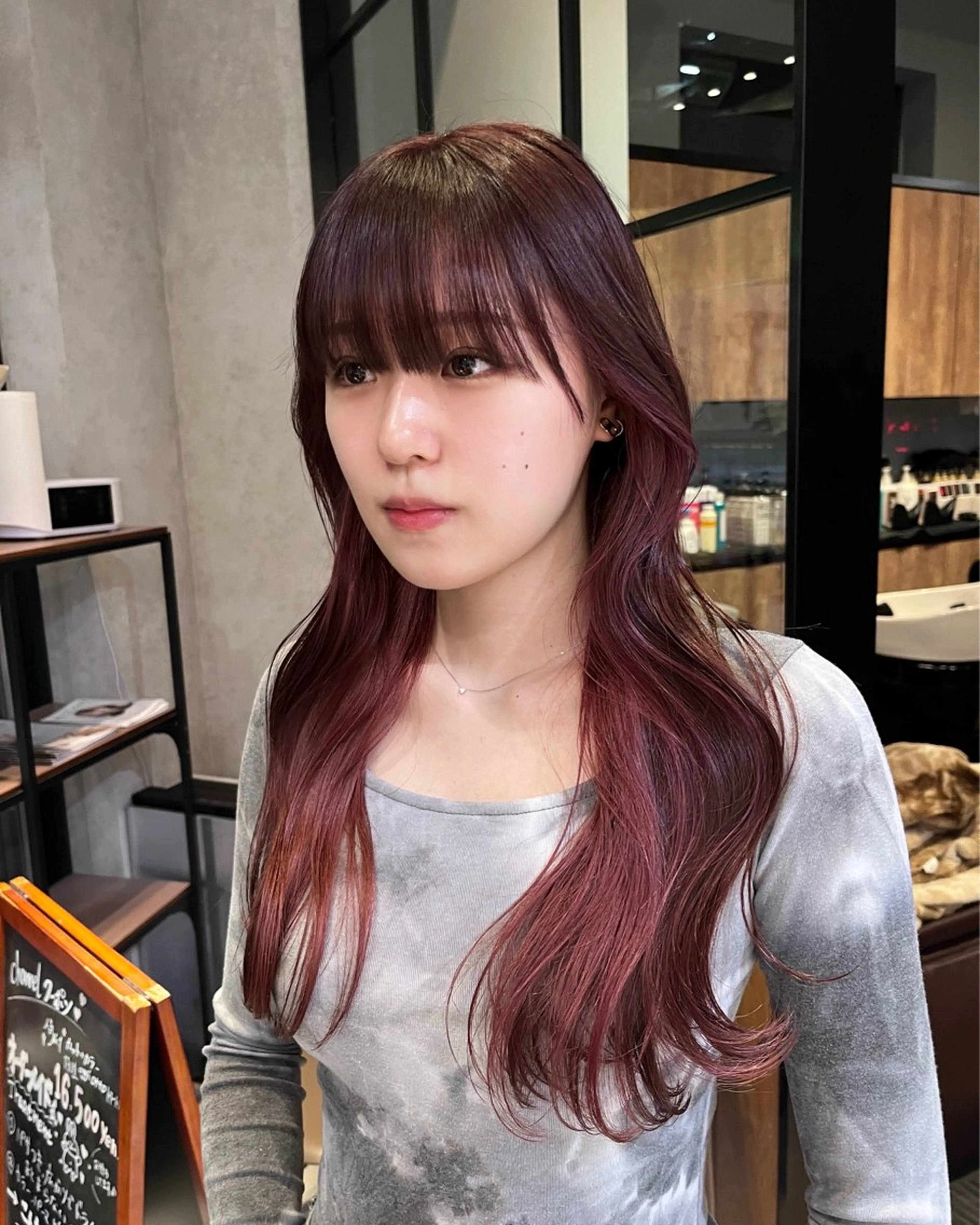 ロング カラー yuuri🎀/大宮 /韓国ヘア/レイヤーのヘアスタイル