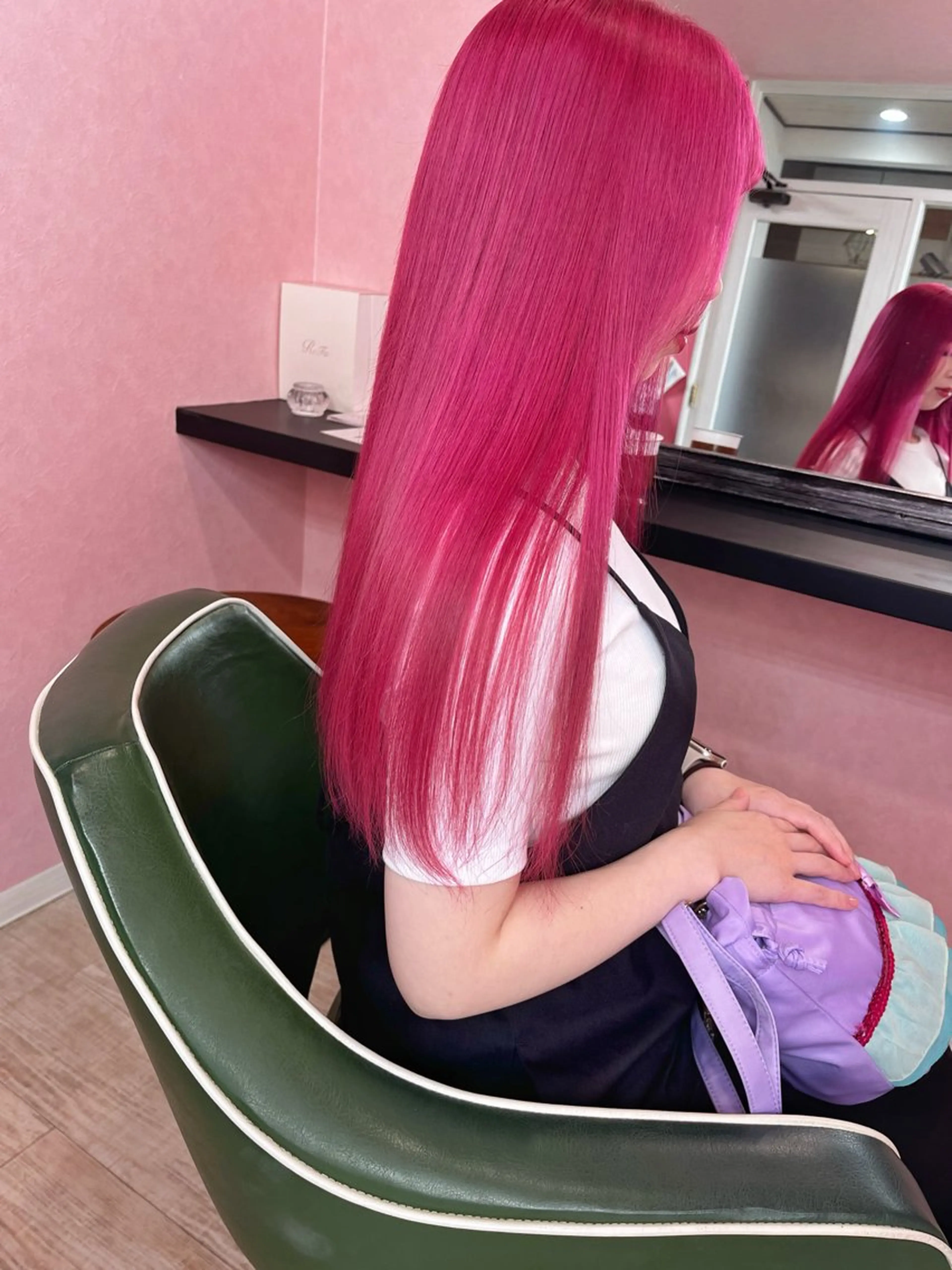 フルカラー＋ケアトリートメント🌼💕の写真