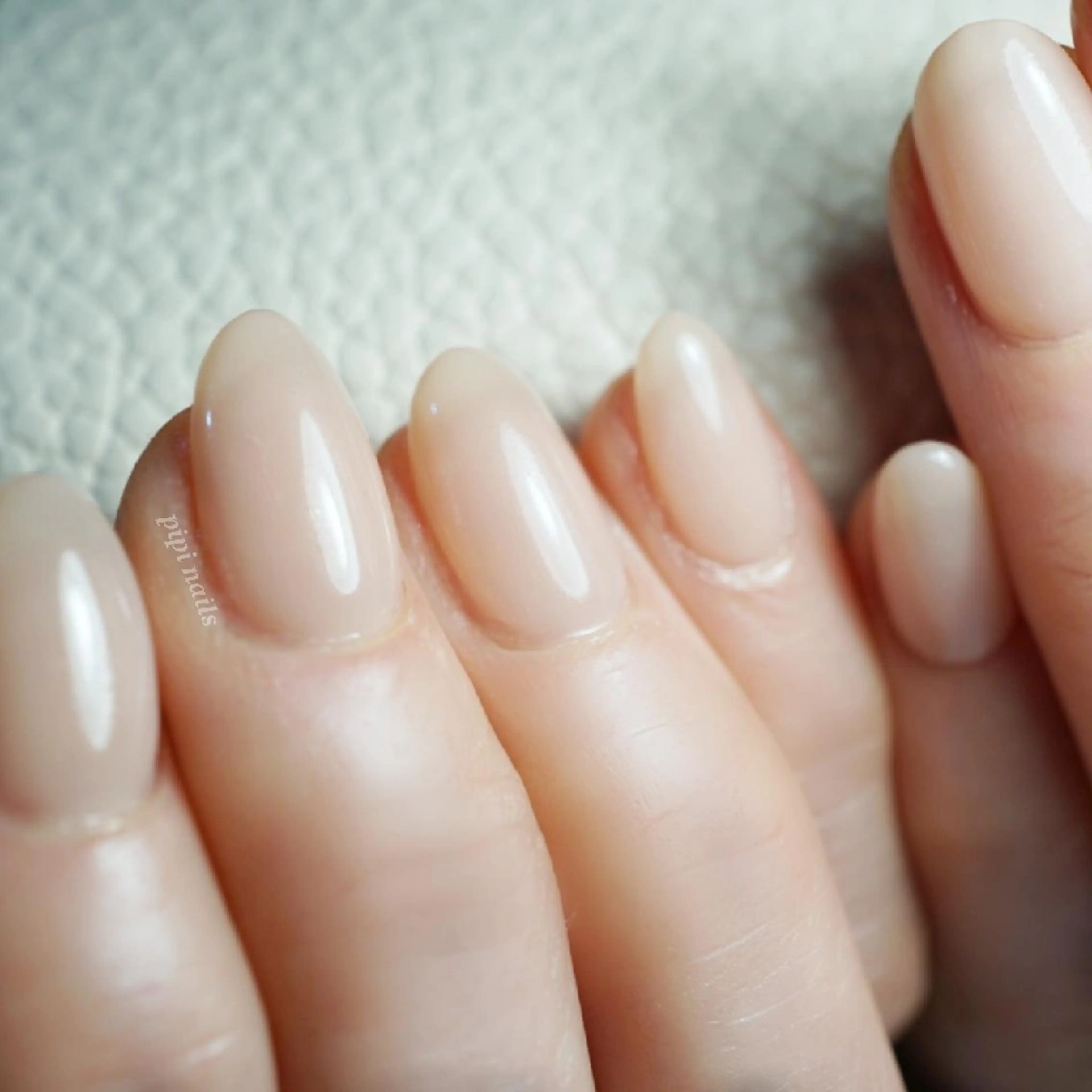 ネイル 入学式 ジェルネイル 氷ネイル・うるうるネイル ワンカラーネイル 春ネイル ハンドネイル ピピネイルズ トモコのネイルデザイン
