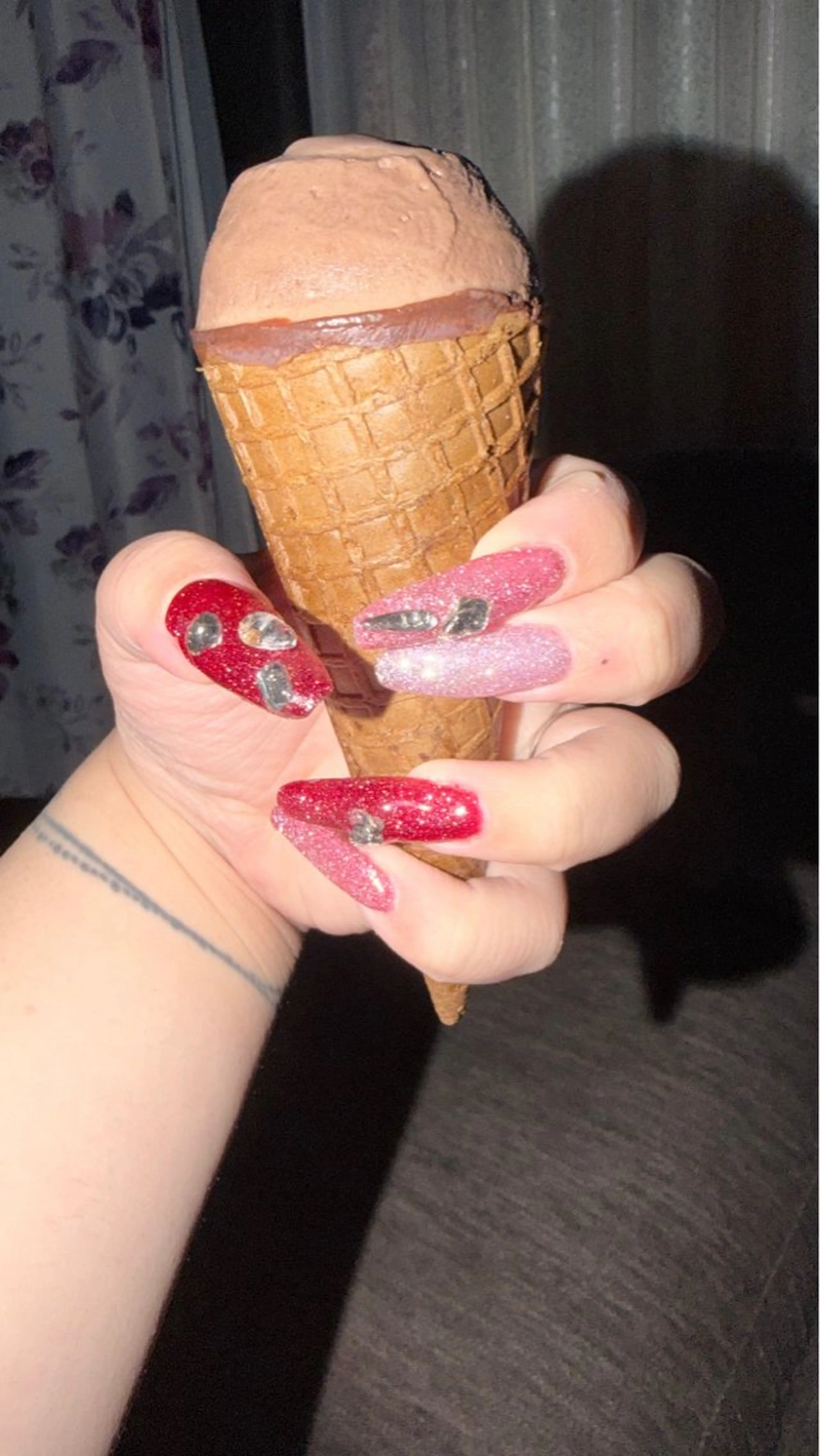 ネイル フラッシュネイル ジェルネイル ハンドネイル Rinon所属・海 恋のネイルデザイン