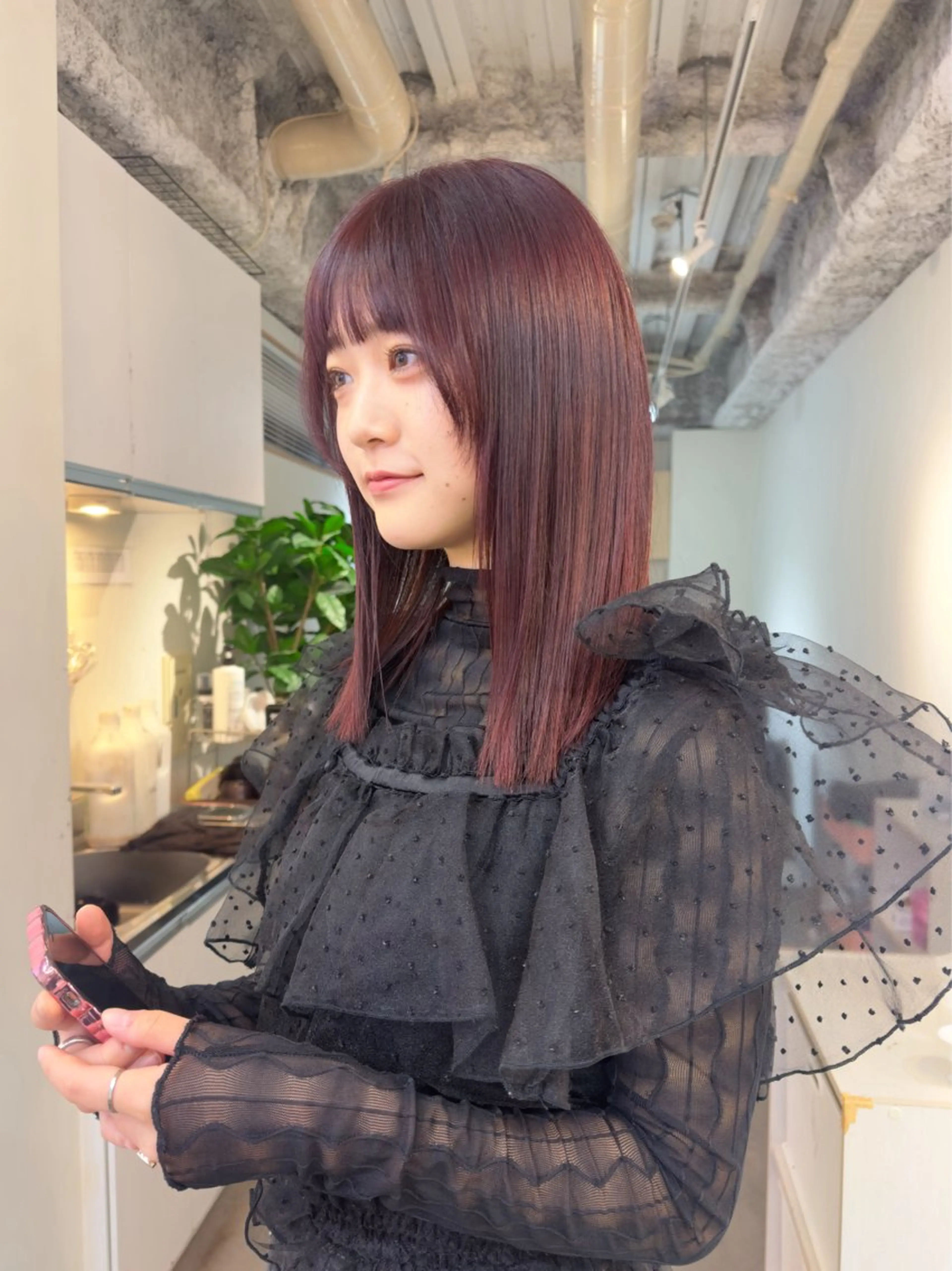 セミロング カラー ブリーチ ダブルカラー ブリーチなしカラー レイヤー/顔周り /いいぬまみかのヘアスタイル