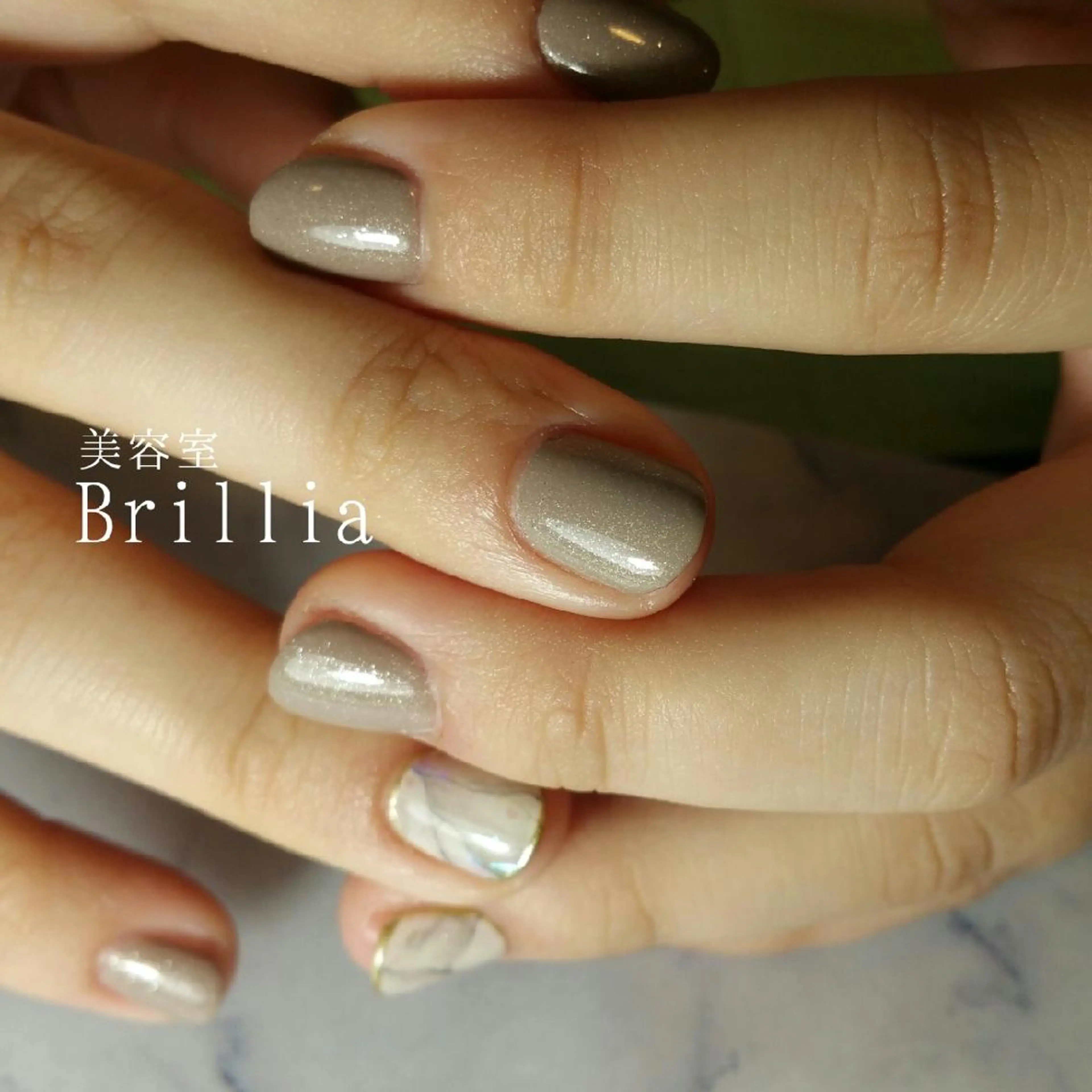 ネイル ハンドネイル 柴田 彩のネイルデザイン