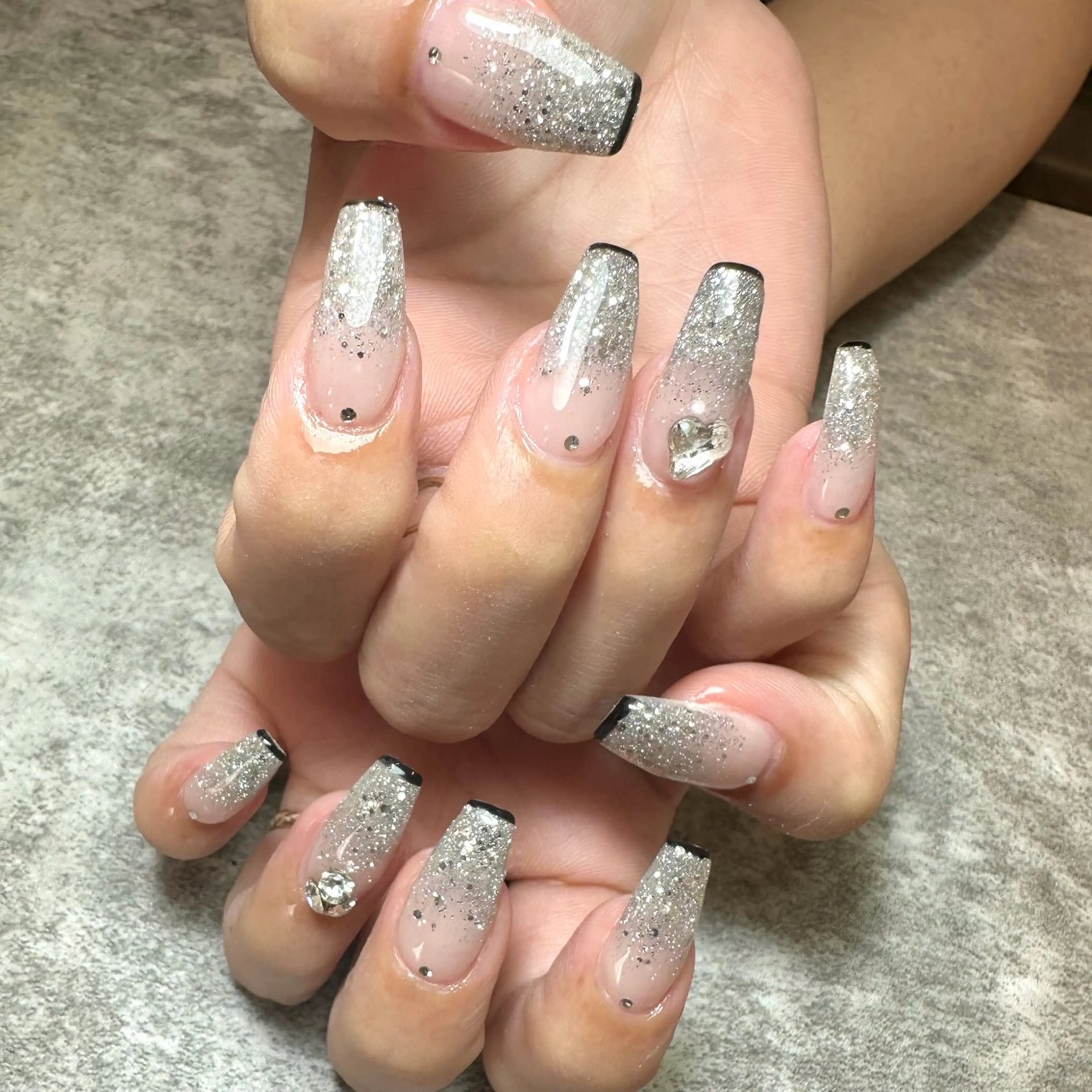 ネイル フラッシュネイル ラメ(グリッター) ラメグラデーション Mii nailのネイルデザイン