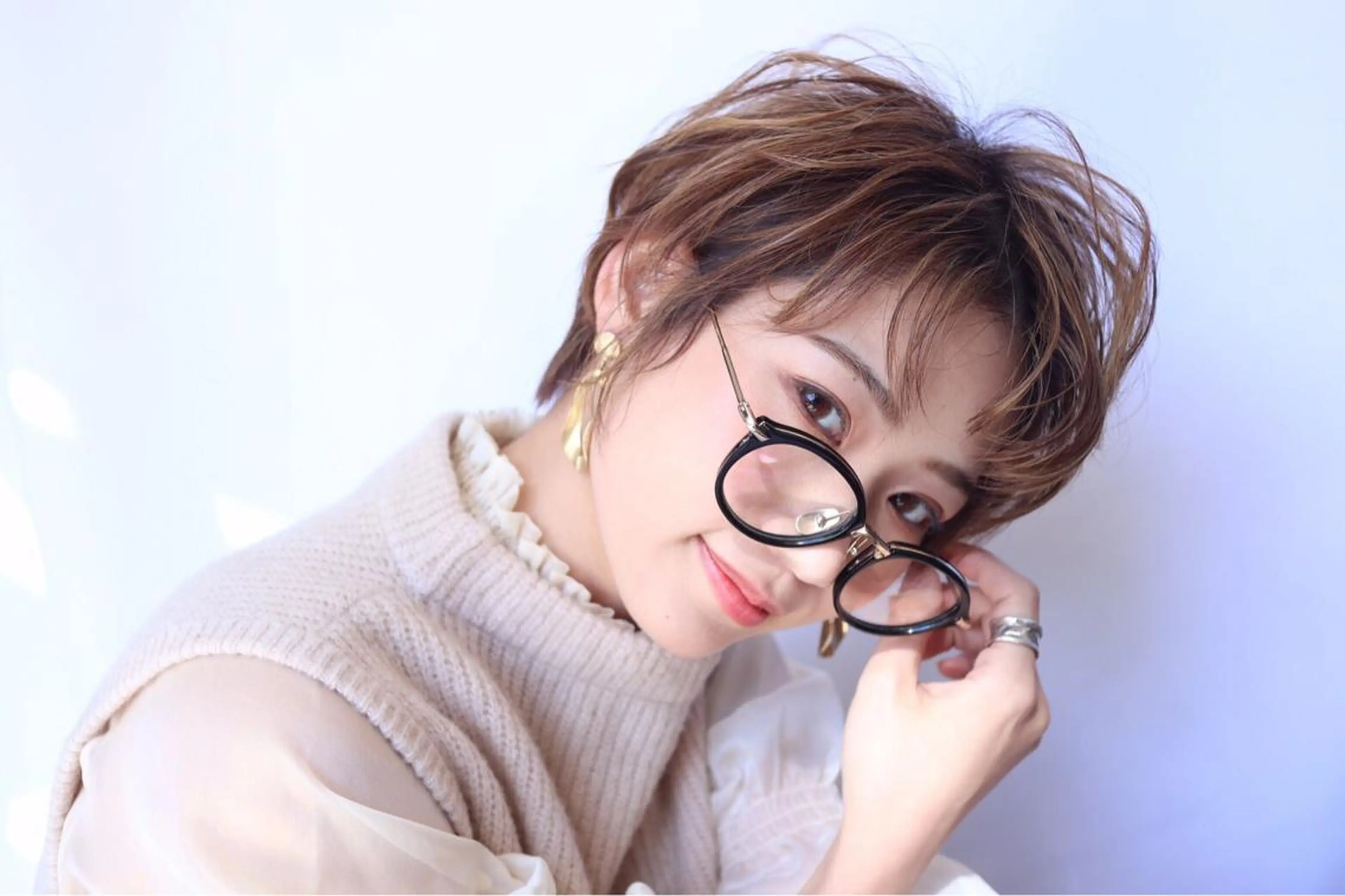 ショート 髙井 麻帆のヘアスタイル