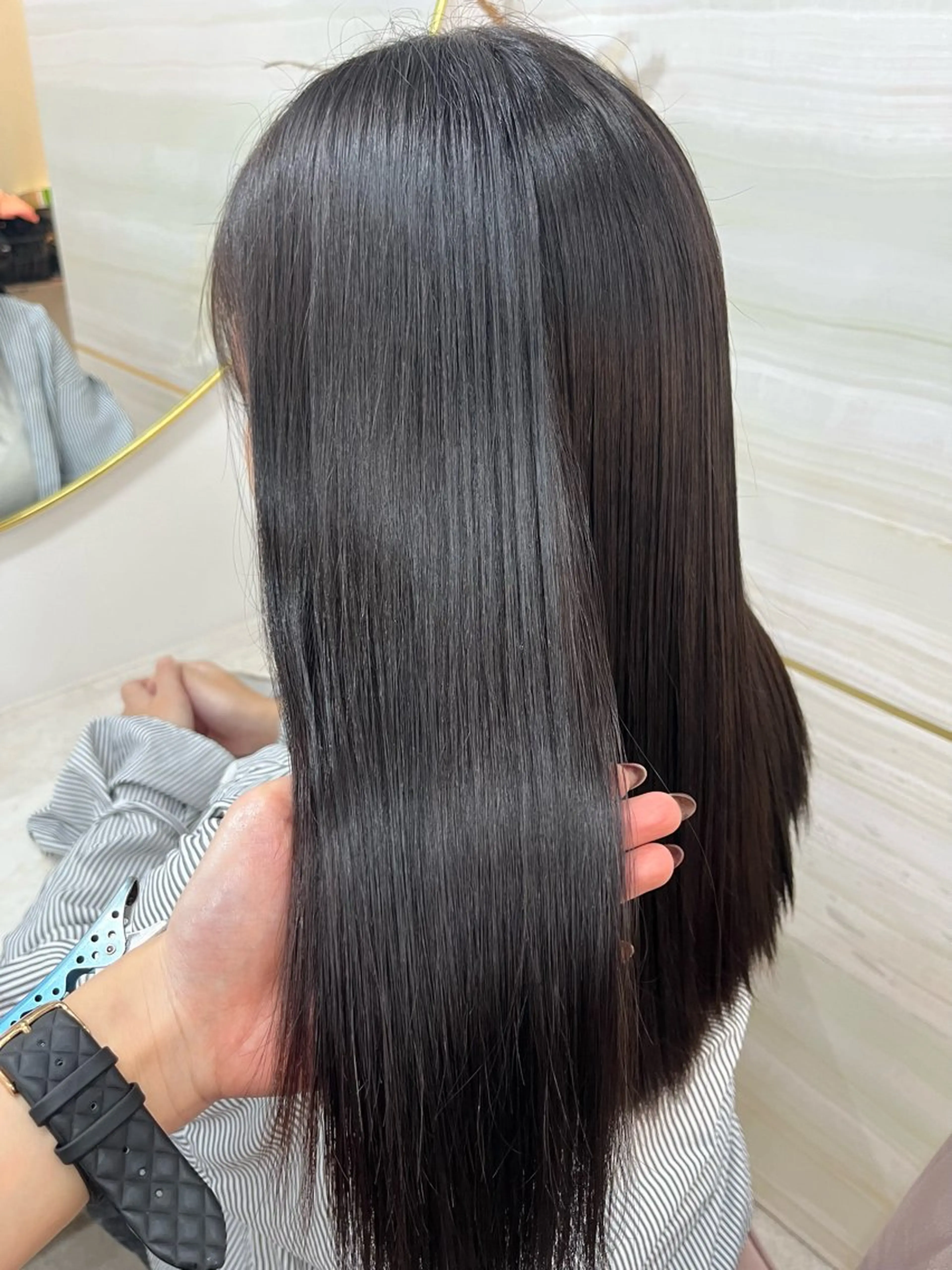 ロング カラー ブラウンカラー 透明感カラー ダークブラウン ヘアカラー トリートメント 🏹Ami🏹艶髪 /オリーブカラーのヘアスタイル