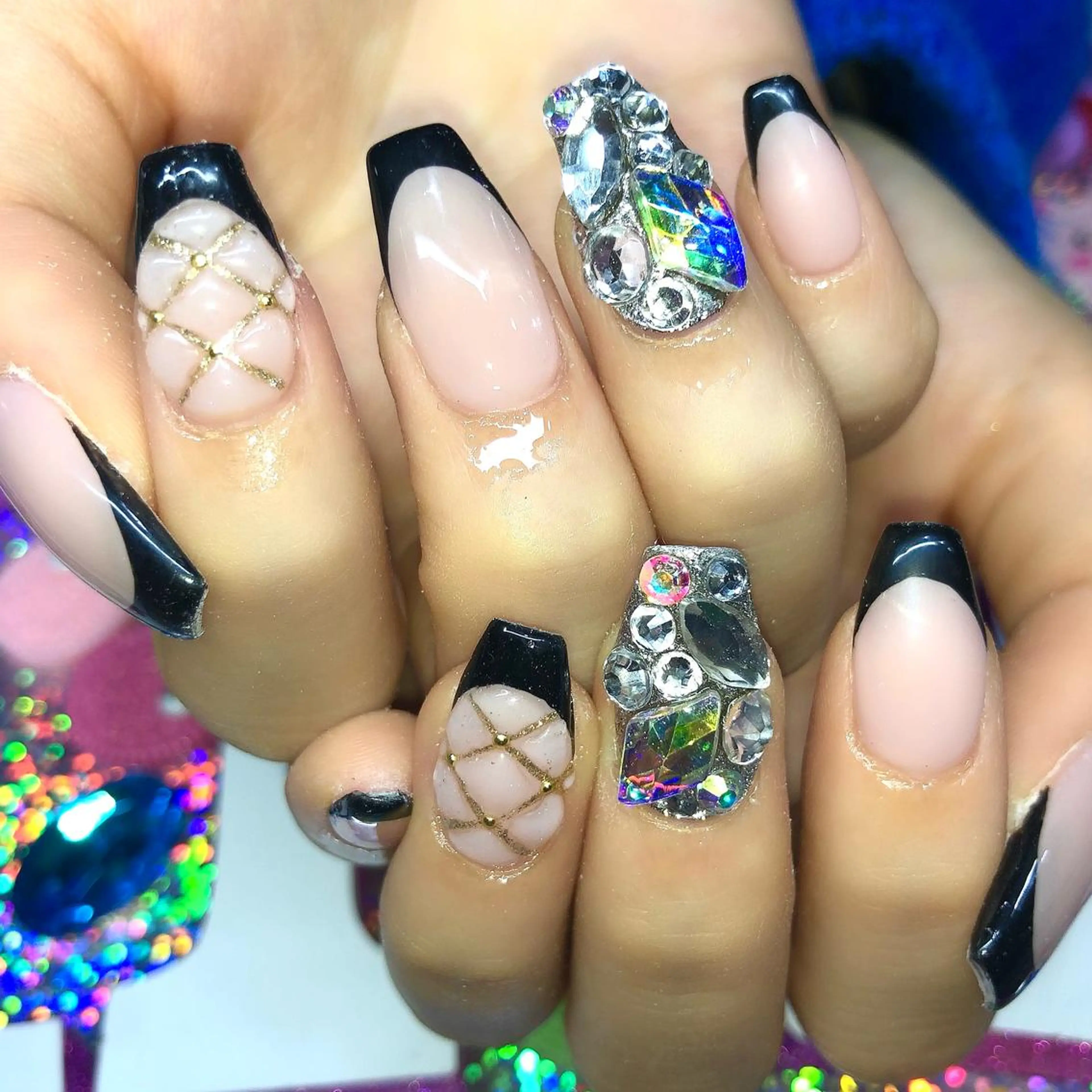 ネイル フレンチネイル 持ち込み ハンドネイル 【Yappy🌈】 💖P-tanaのネイルデザイン