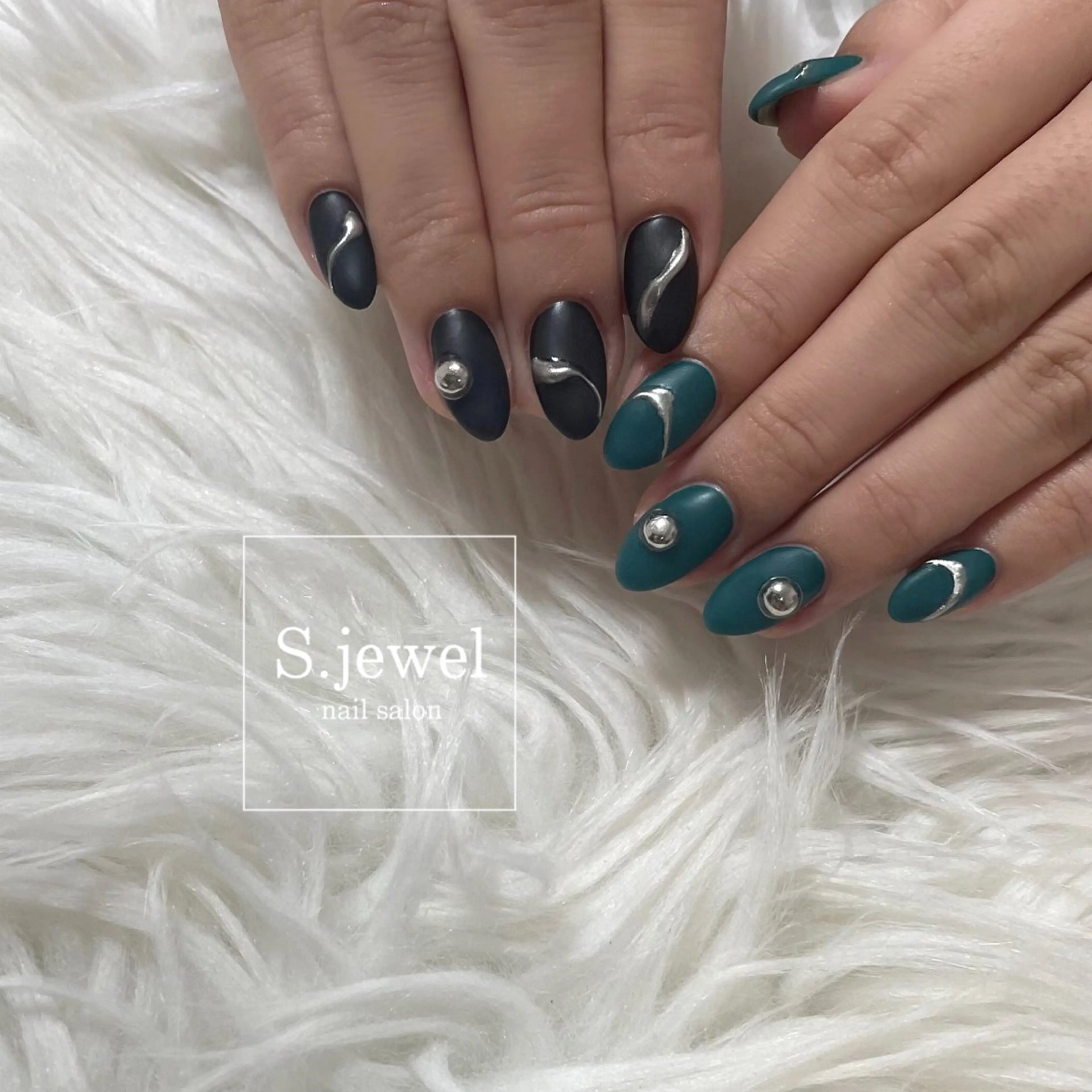 ネイル S♡JEWEL所属・S. JEWELのネイルデザイン