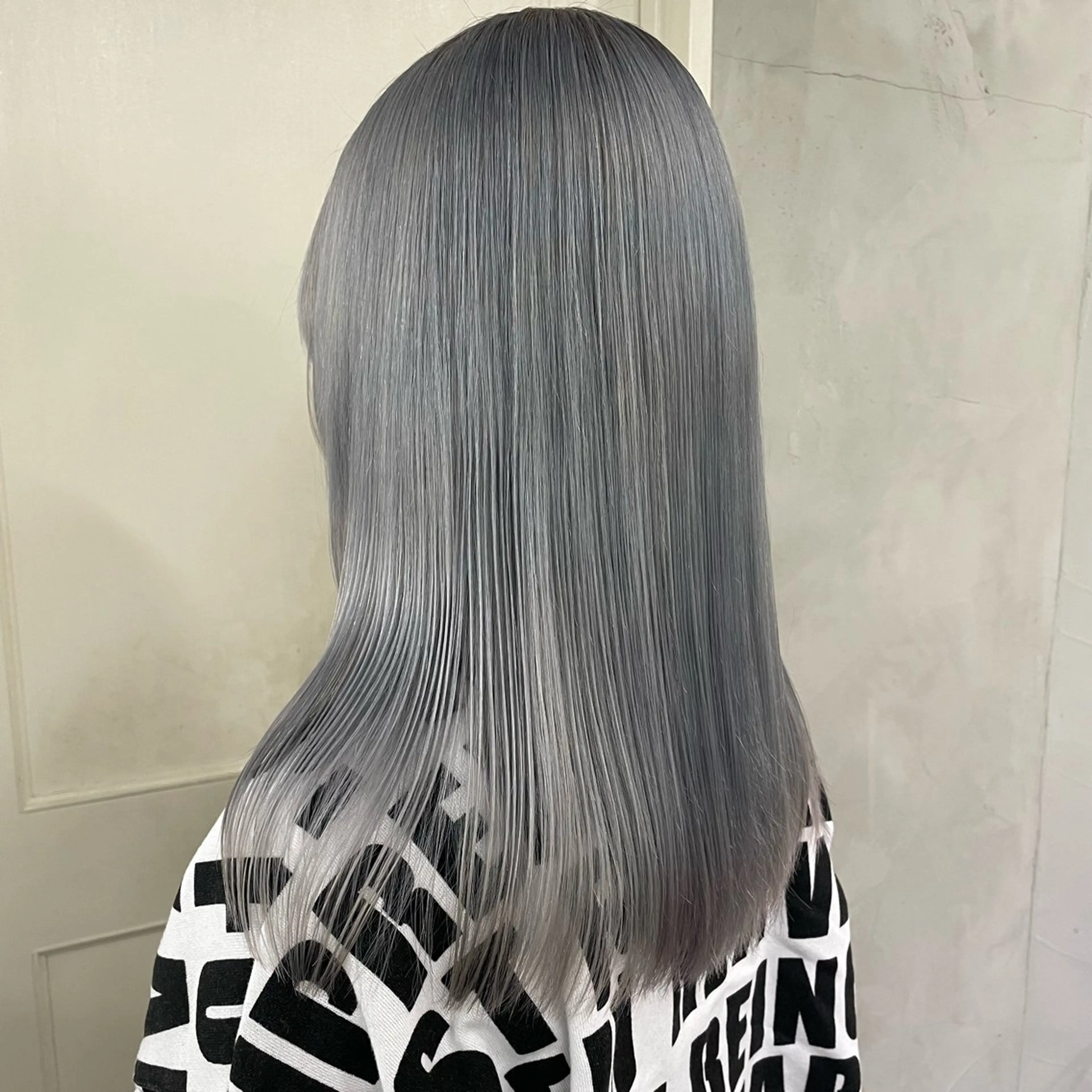 セミロング カラー カット ヘアカラー RorriM natsuのヘアスタイル