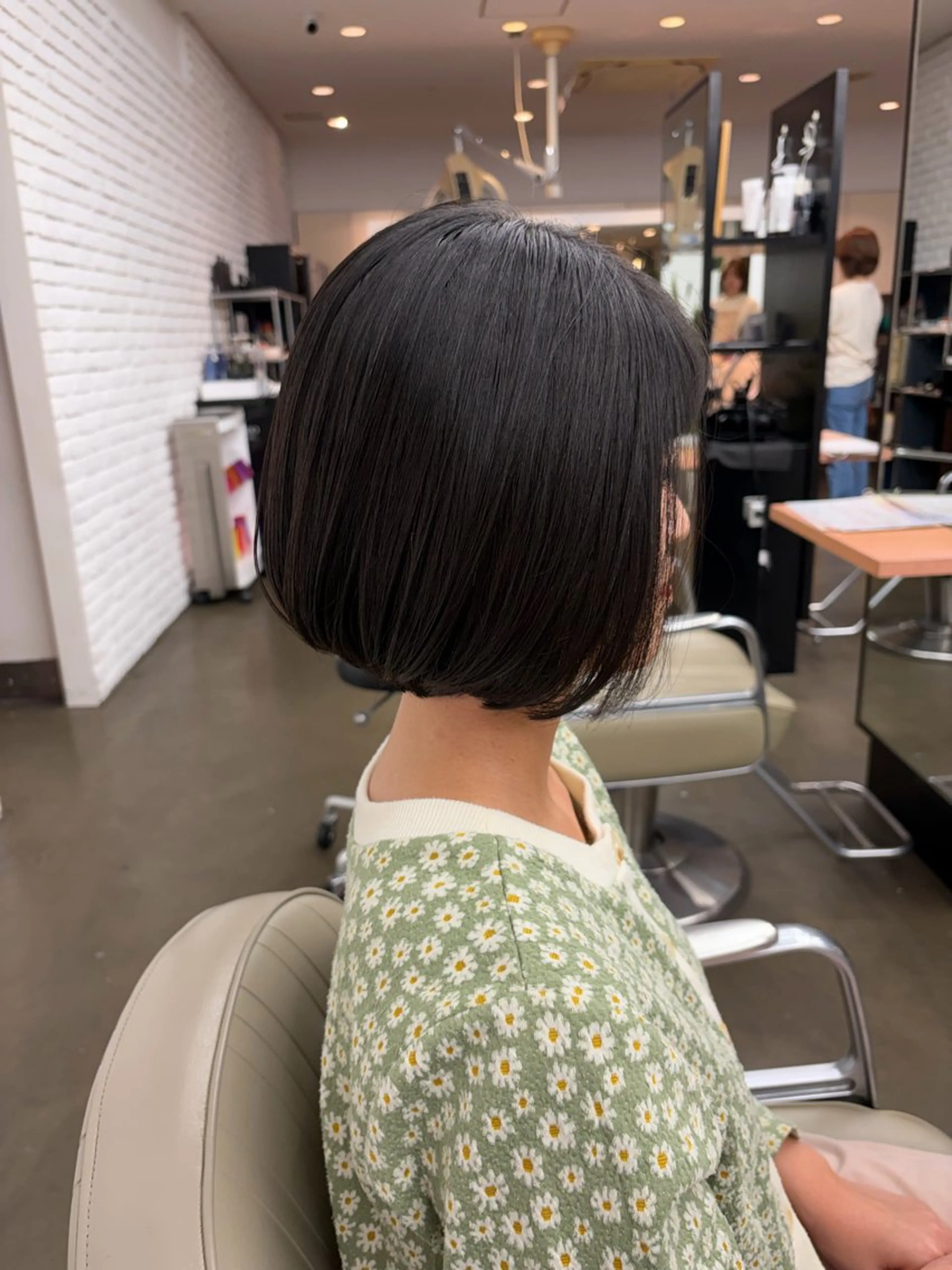 ショート ボブ DIFINOaoyama所属・🎧ayaka/ボブ /透明感カラー🩵のヘアスタイル