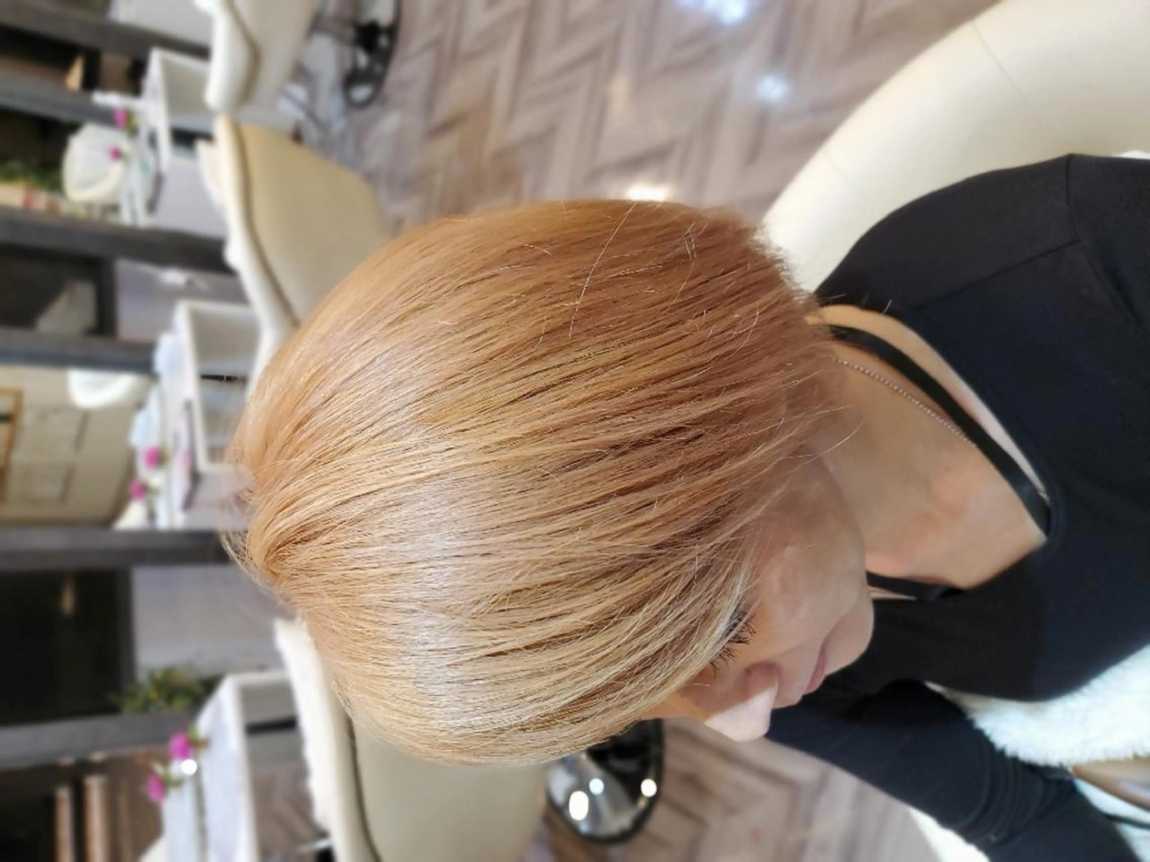 ショート カラー Dr's Salon LAB所属・小島　崇義 ブリーチお任せ下さいのヘアスタイル