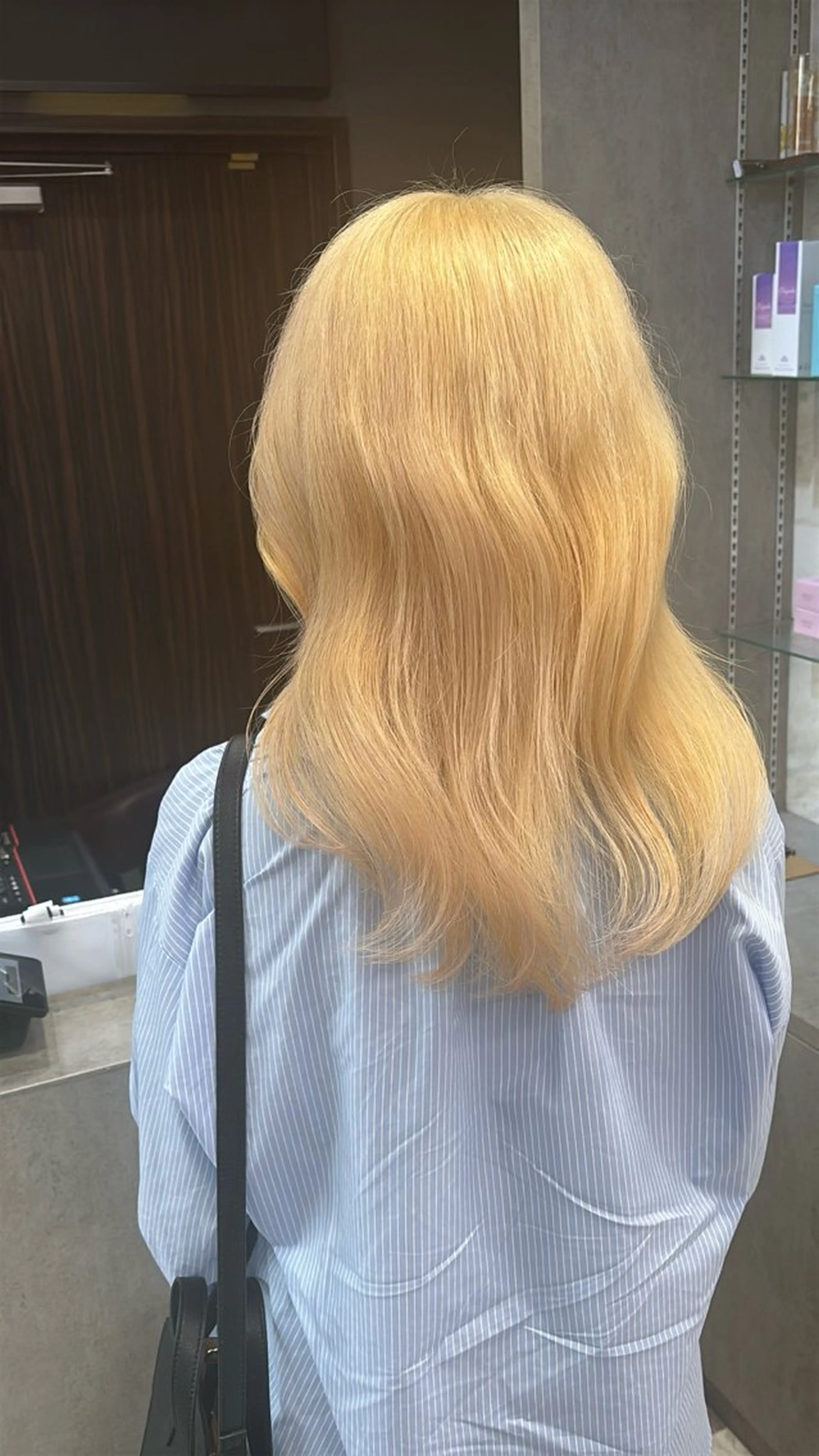 セミロング ヘアカラー トリートメント ヘッドスパ ヘアセット 韓国ヘア/ブリーチ無 しWカラー/オリーブのヘアスタイル