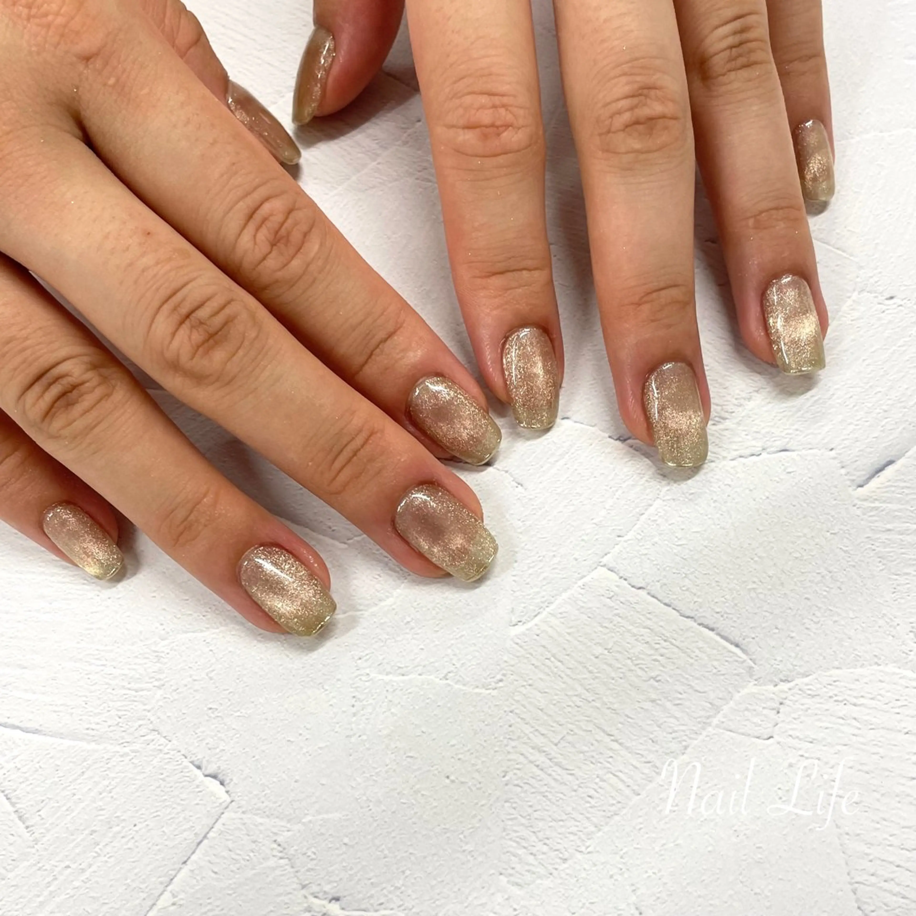 ネイル フレンチネイル マグネットネイル ミラーネイル 大嶋 めぐみのネイルデザイン