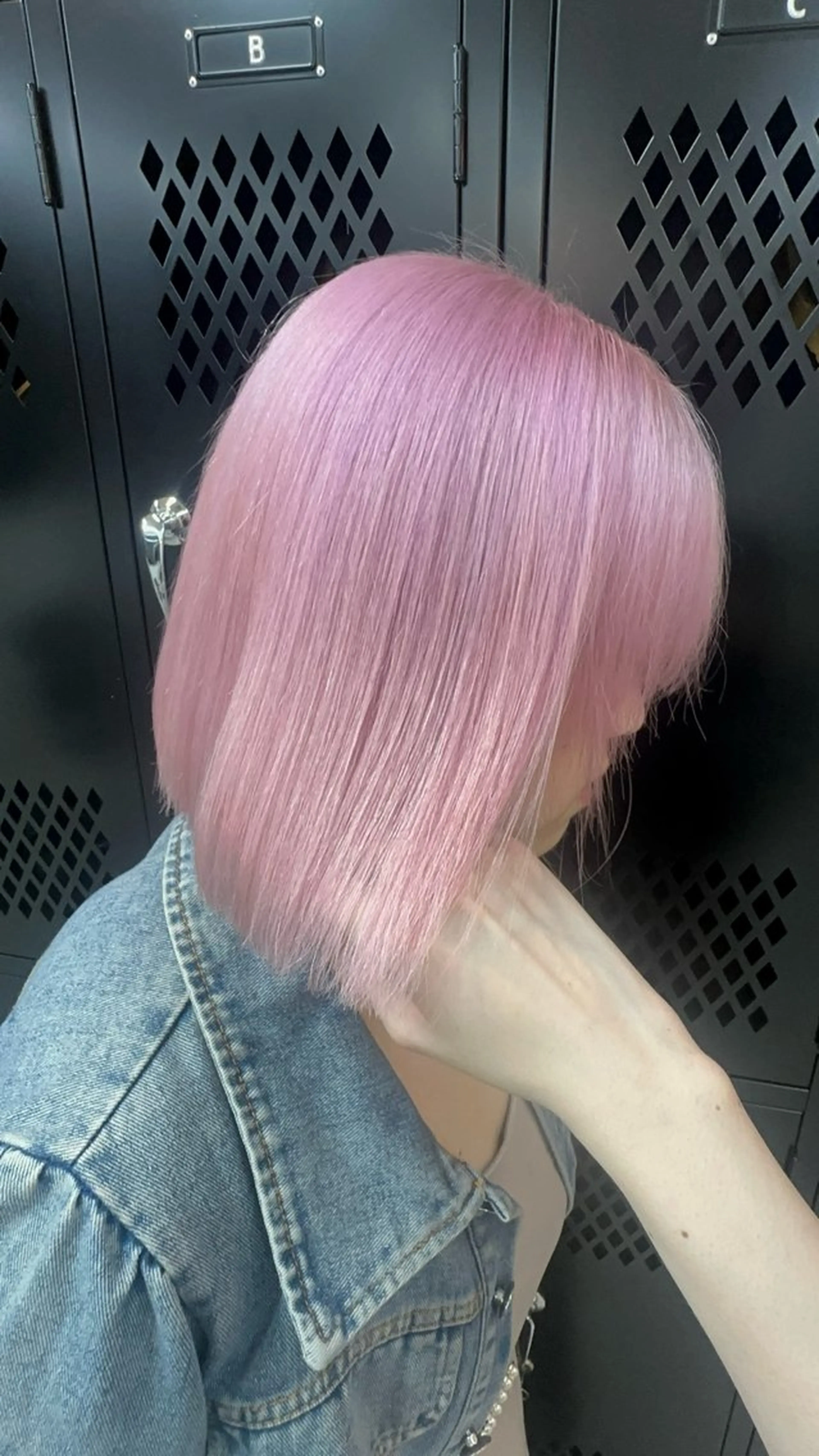 カラー 柏井 陽菜のヘアスタイル