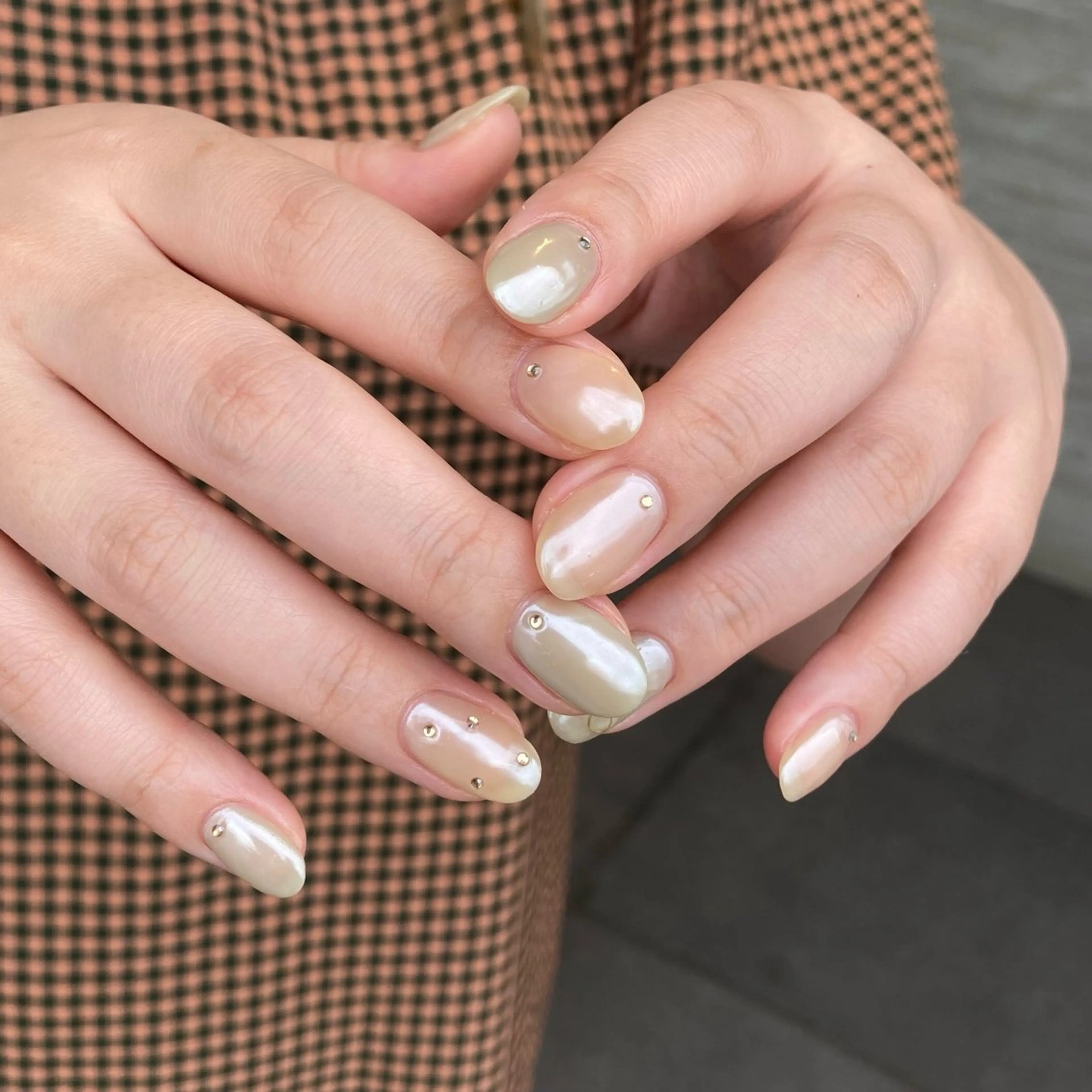 ネイル 𓂃toi. 儚げnuanceのネイルデザイン