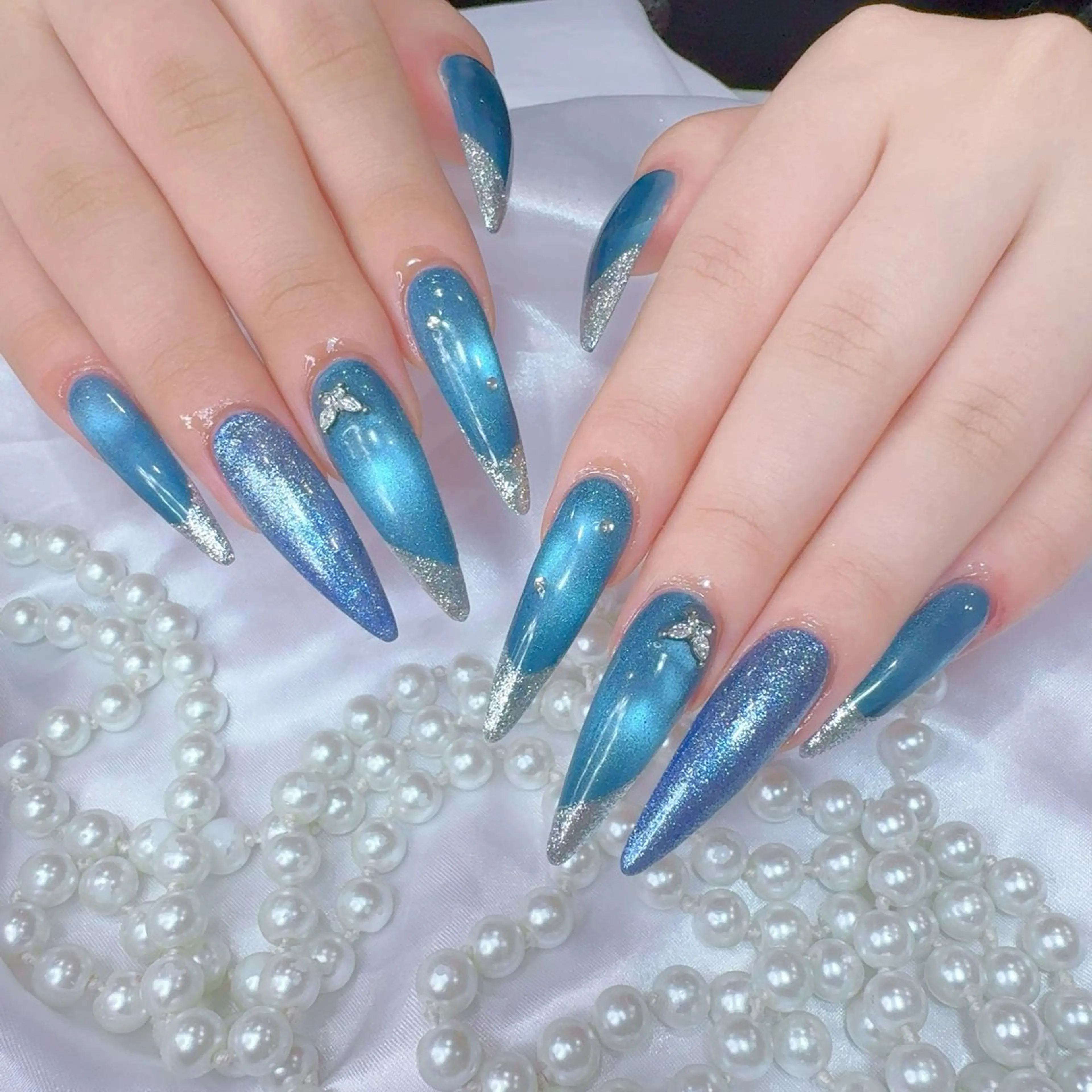 ネイル ハンドネイル You&Me Mikotoのネイルデザイン