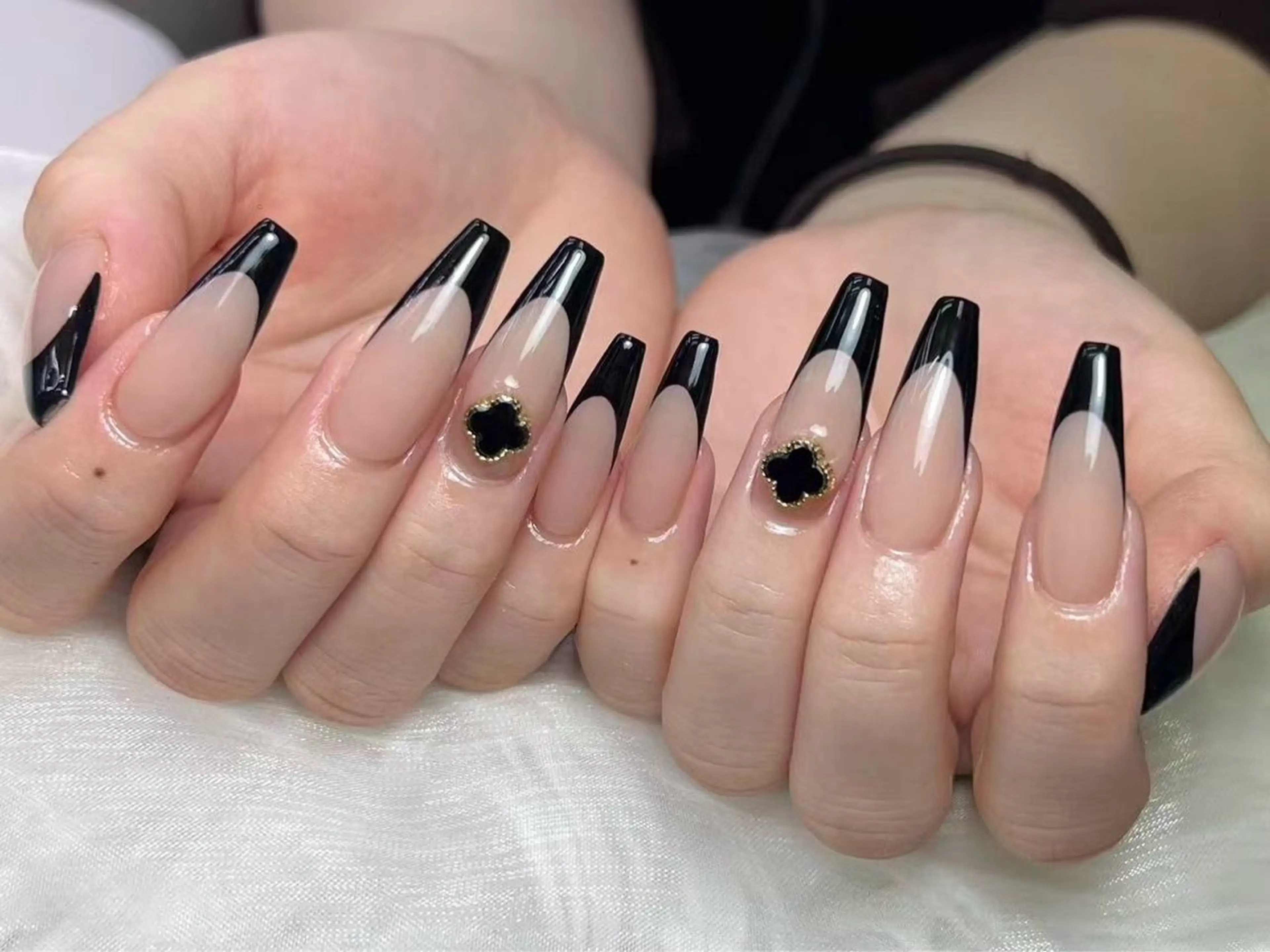 メンズ ネイル ハンドネイル Bloom スカルプ専門店のネイルデザイン