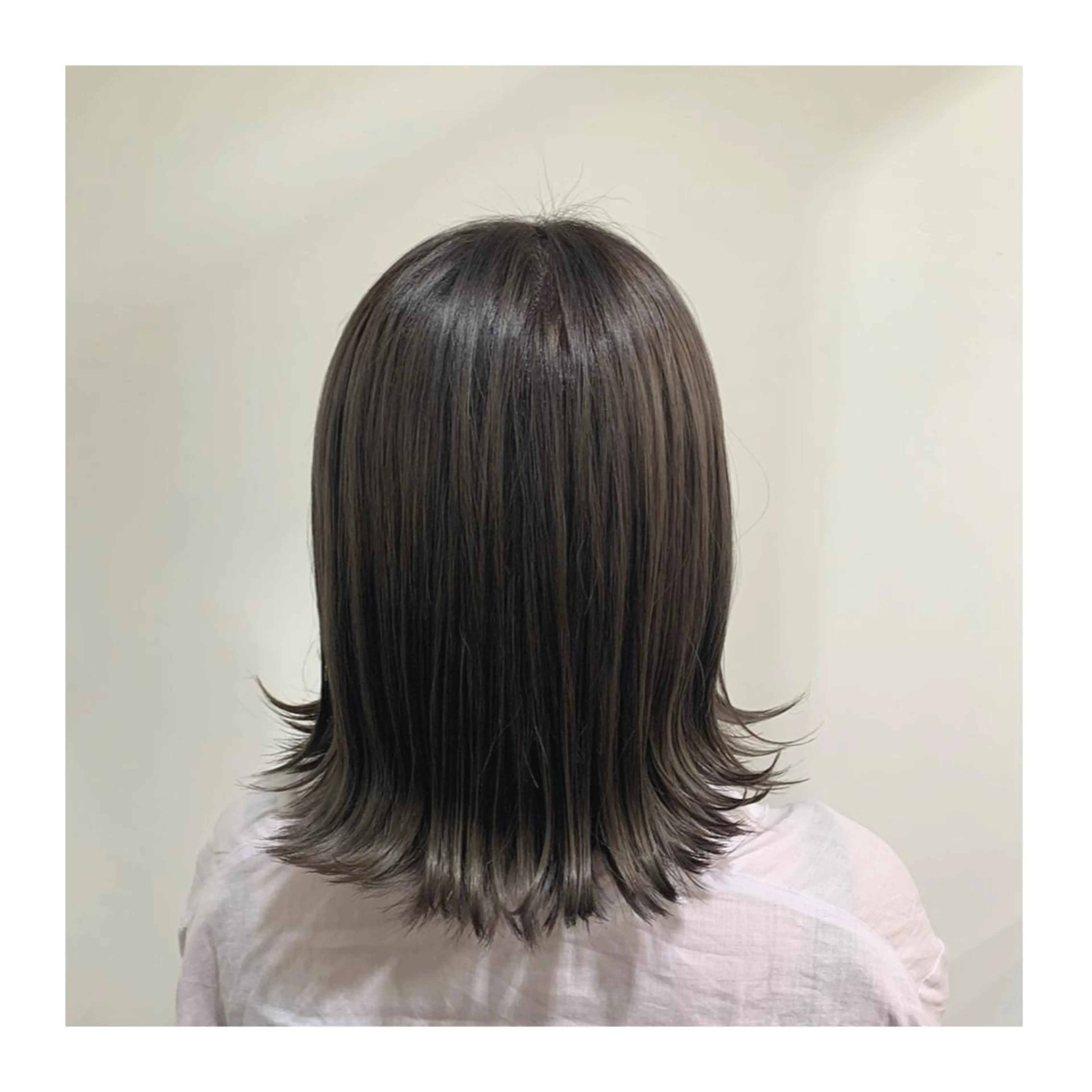 ミディアム カラー カット ヘアカラー あべ ゆうかのヘアスタイル