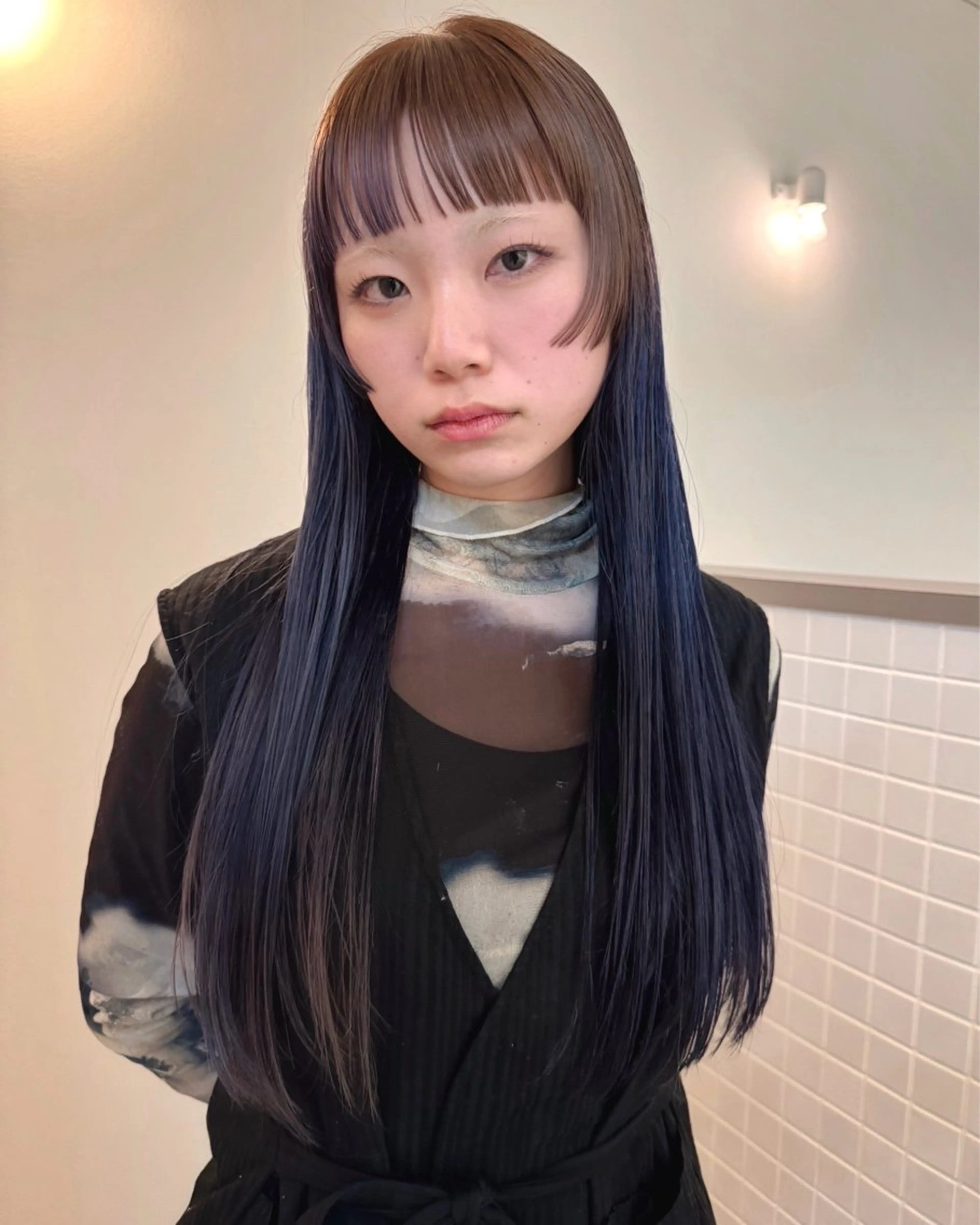 セミロング カラー デザインカラー カット ヘアカラー トリートメント デザイン/レイヤー Kaito🐩/栄のヘアスタイル