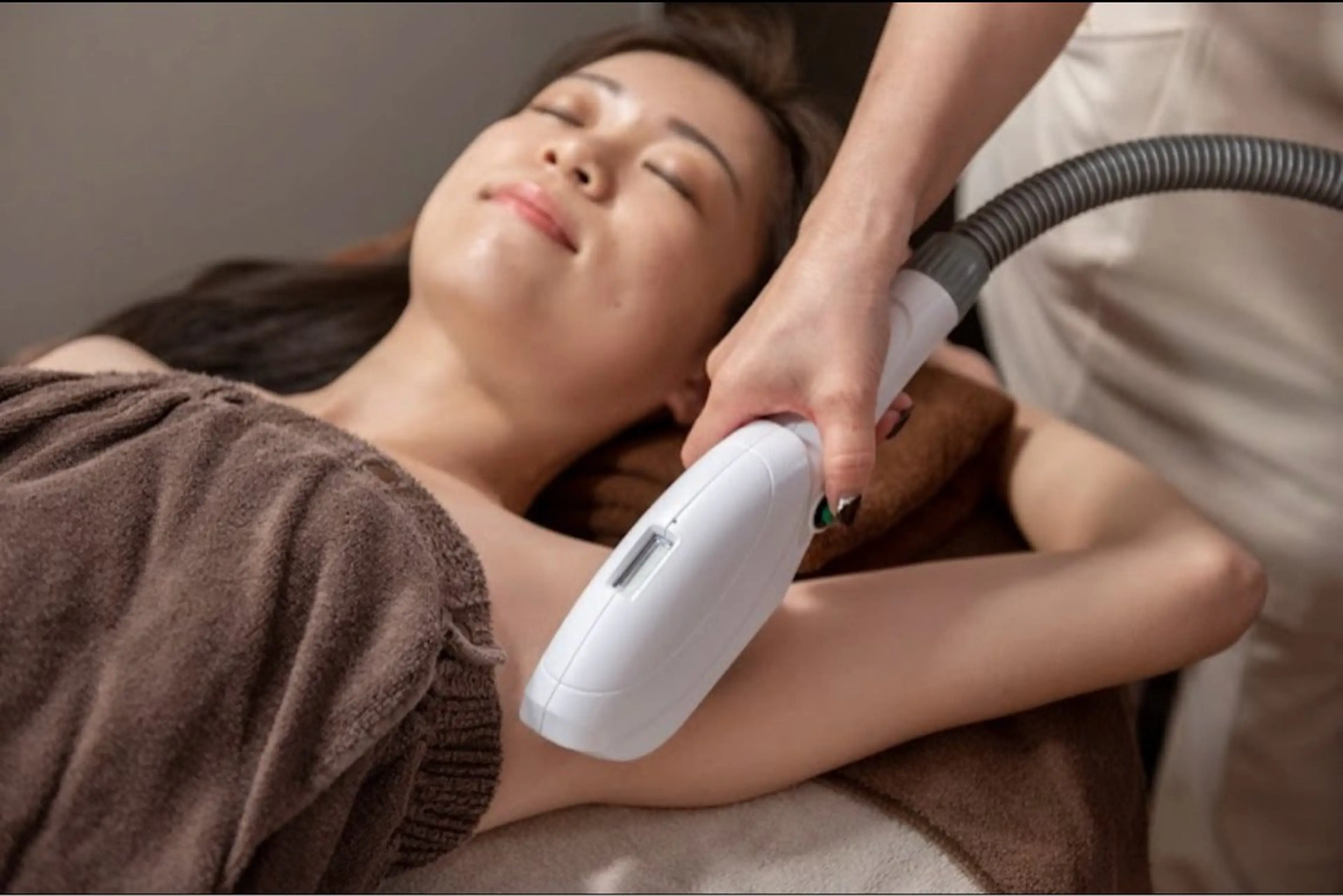 毛質が硬い・太いことが多い脇やVIOなどの写真