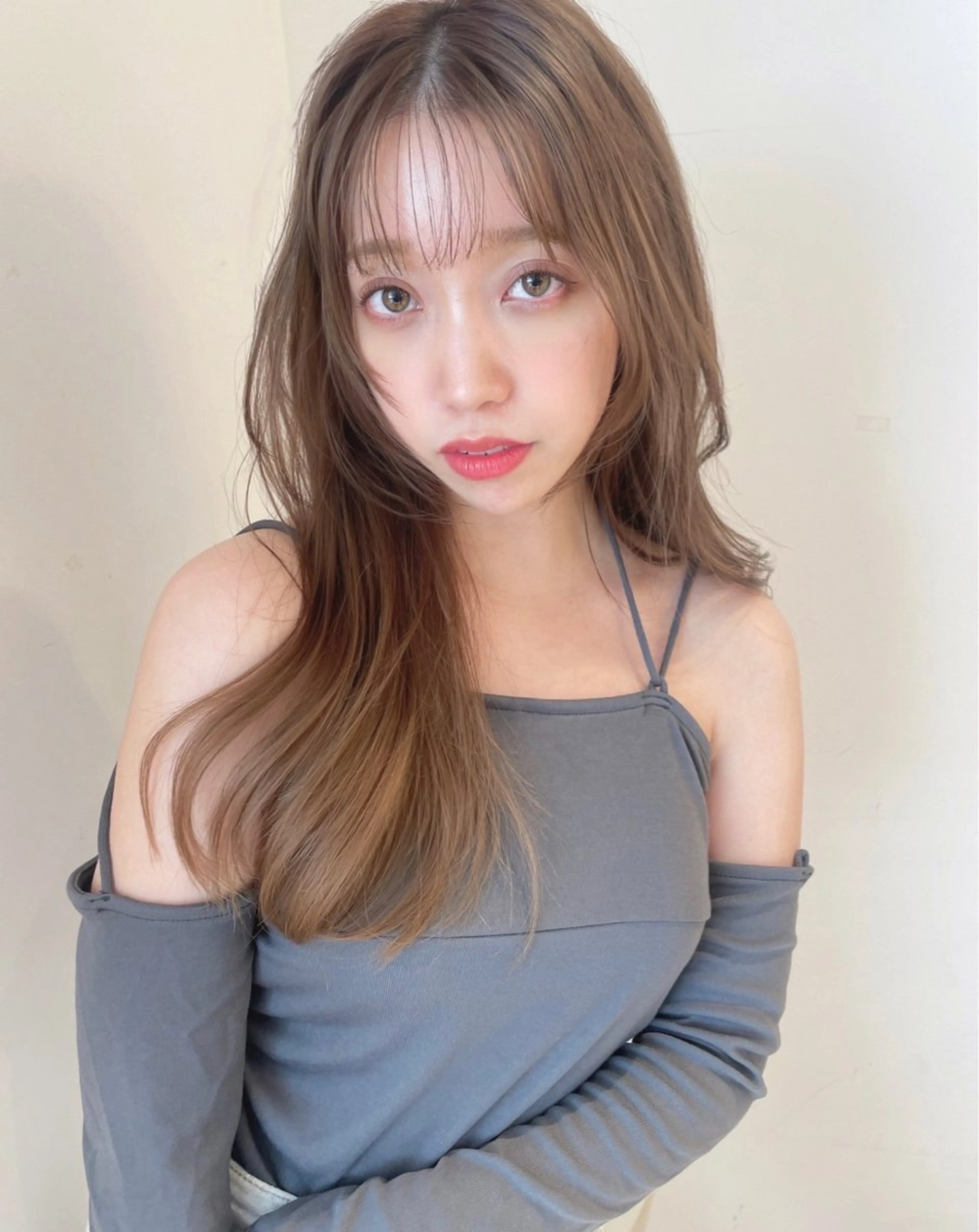 ロング カラー レイヤーカット カット ヘアカラー トリートメント レイヤーカット、 大人可愛い　中村美羅のヘアスタイル