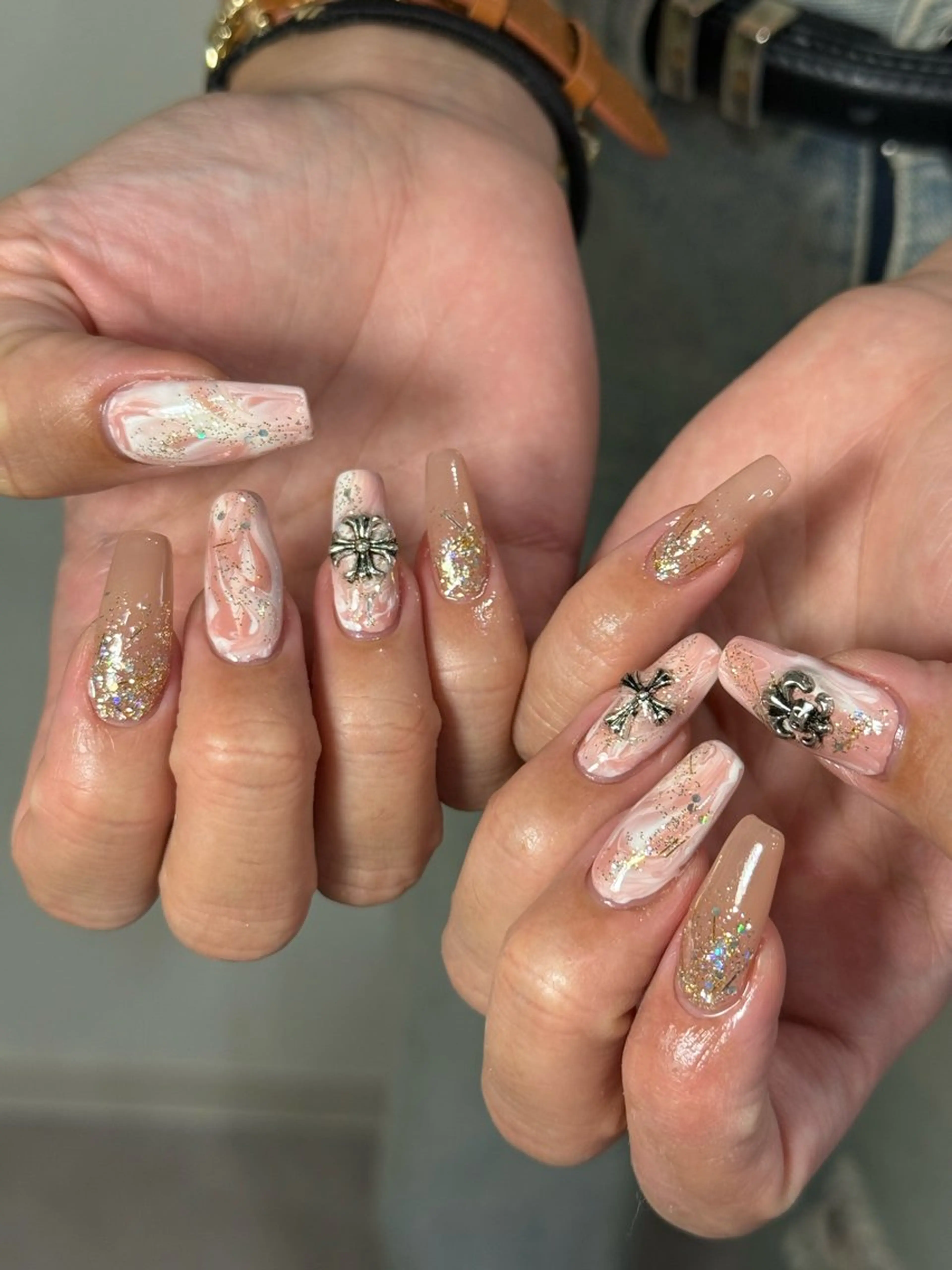 ネイル neouv所属・NEOUV_ mikuのネイルデザイン