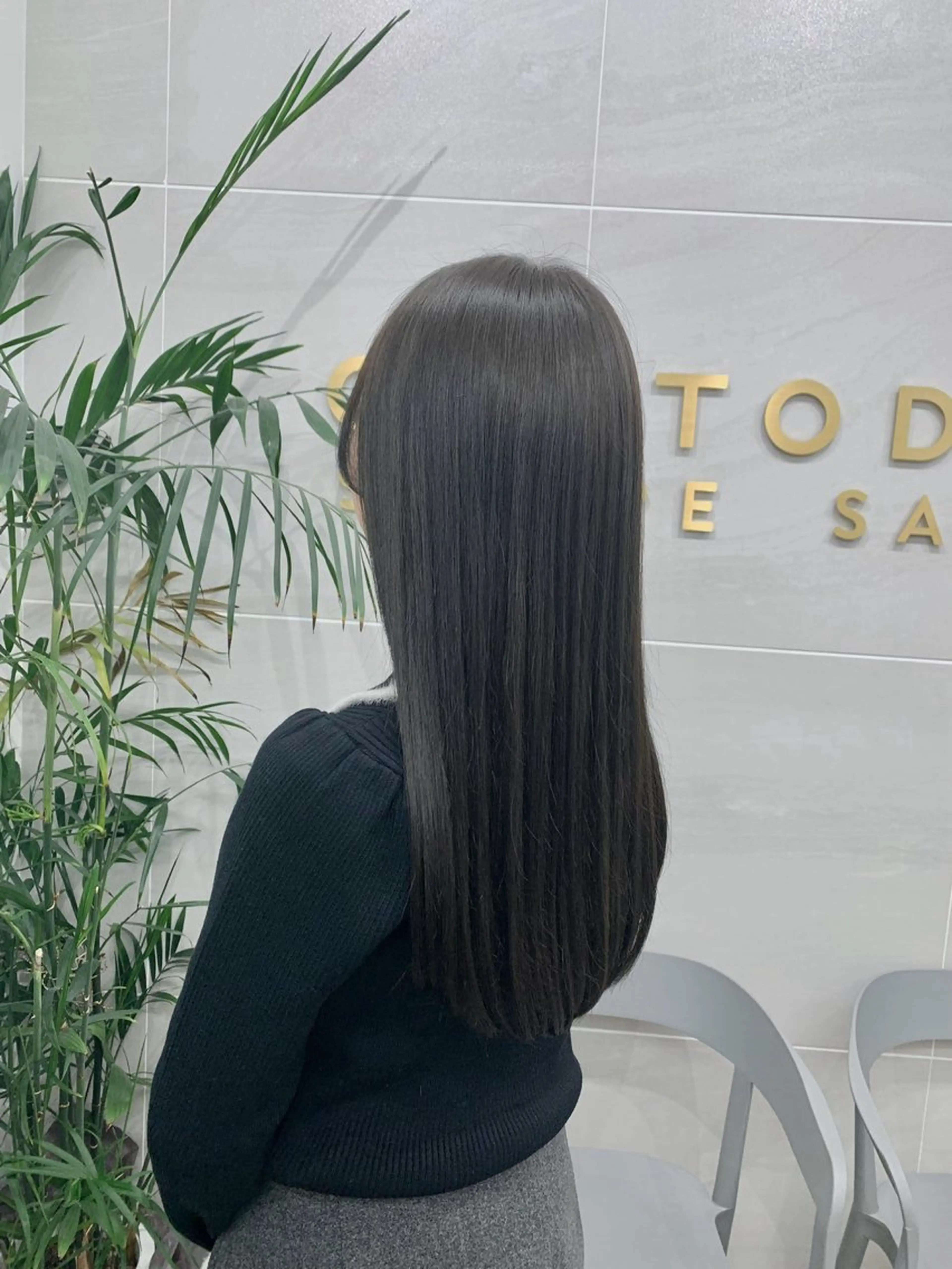 ロング カラー 透明感カラー グレージュ カット ヘアカラー ヘッドスパ 本格ヘッドスパ🌿 ×ヘア　佐藤のヘアスタイル