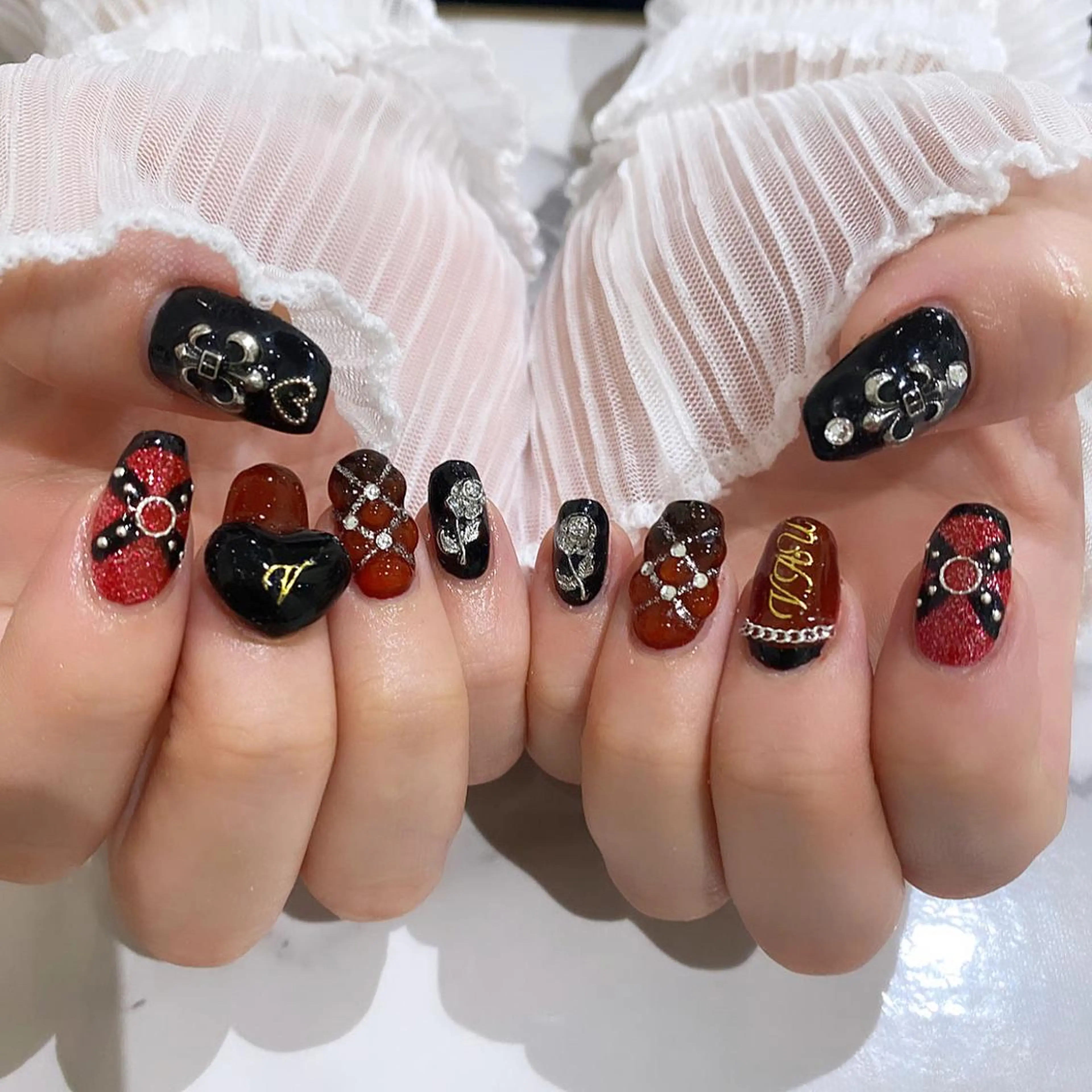 ネイル アートネイル PLATINUM DOLL【プラチナムドール】所属・ひろこ eyelist🎀のマツエク・マツパデザイン