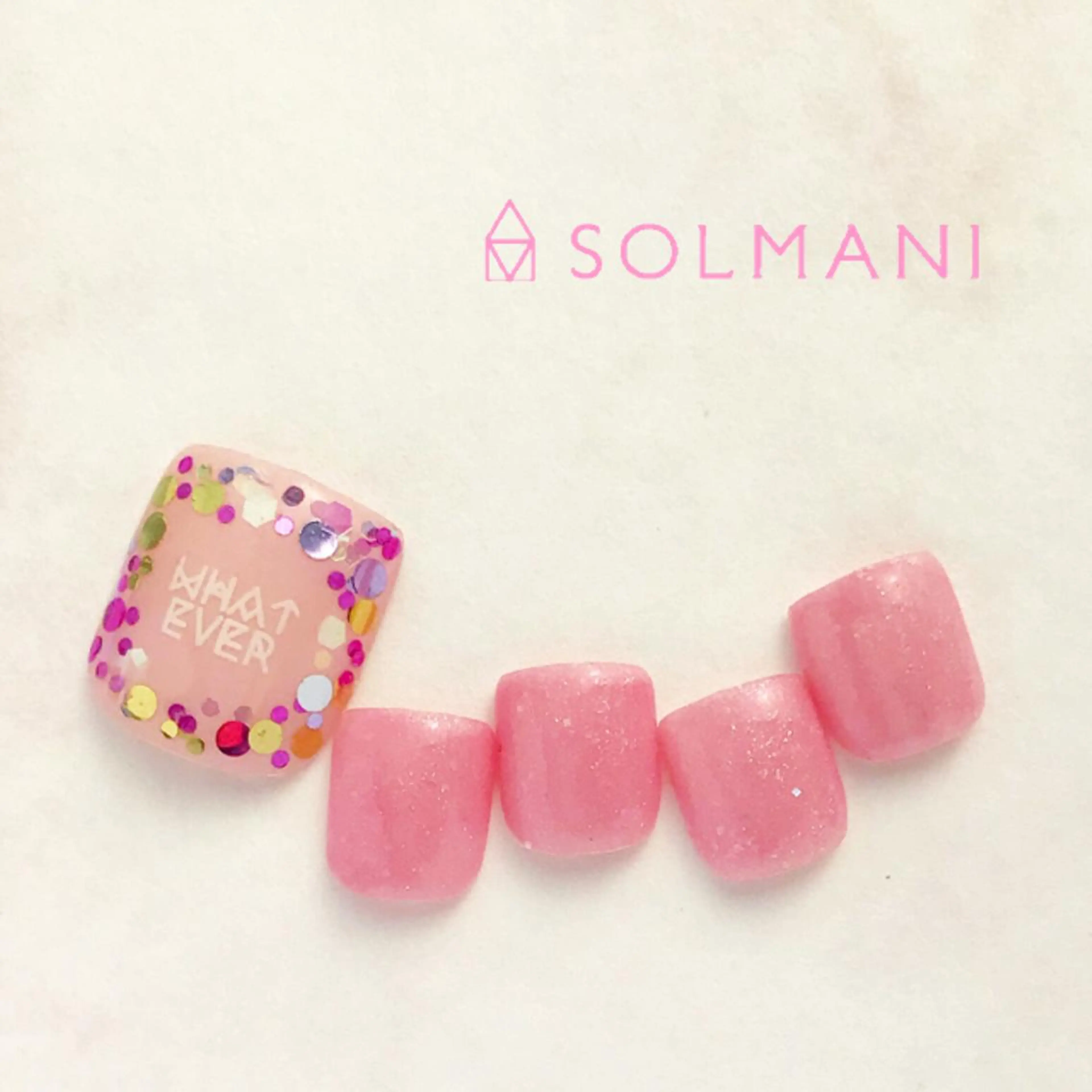 ネイル SOLMANI 予約担当のネイルデザイン