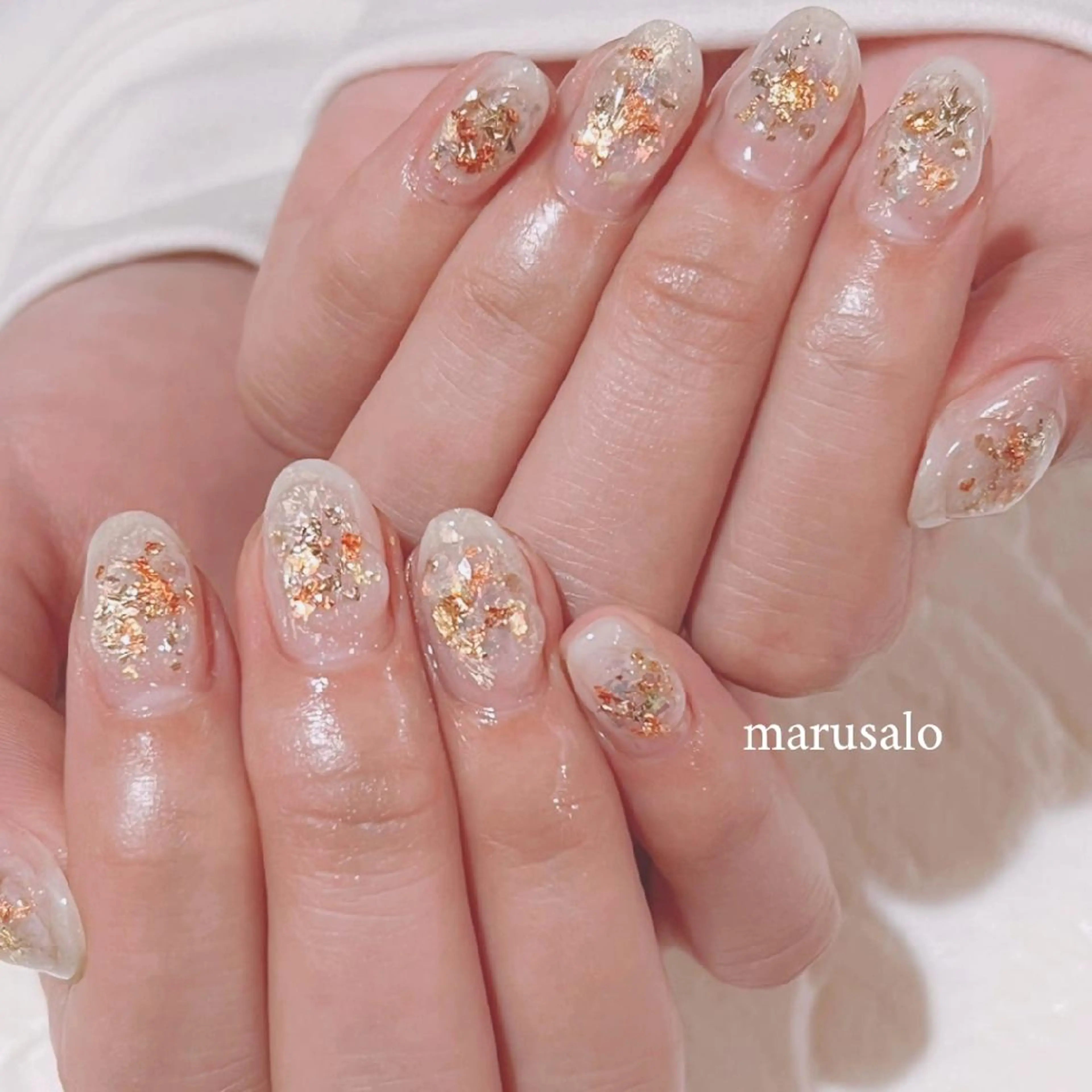 ネイル キラキラネイル ニュアンスネイル ぷっくりネイル 冬ネイル ハンドネイル marusalo nailのネイルデザイン