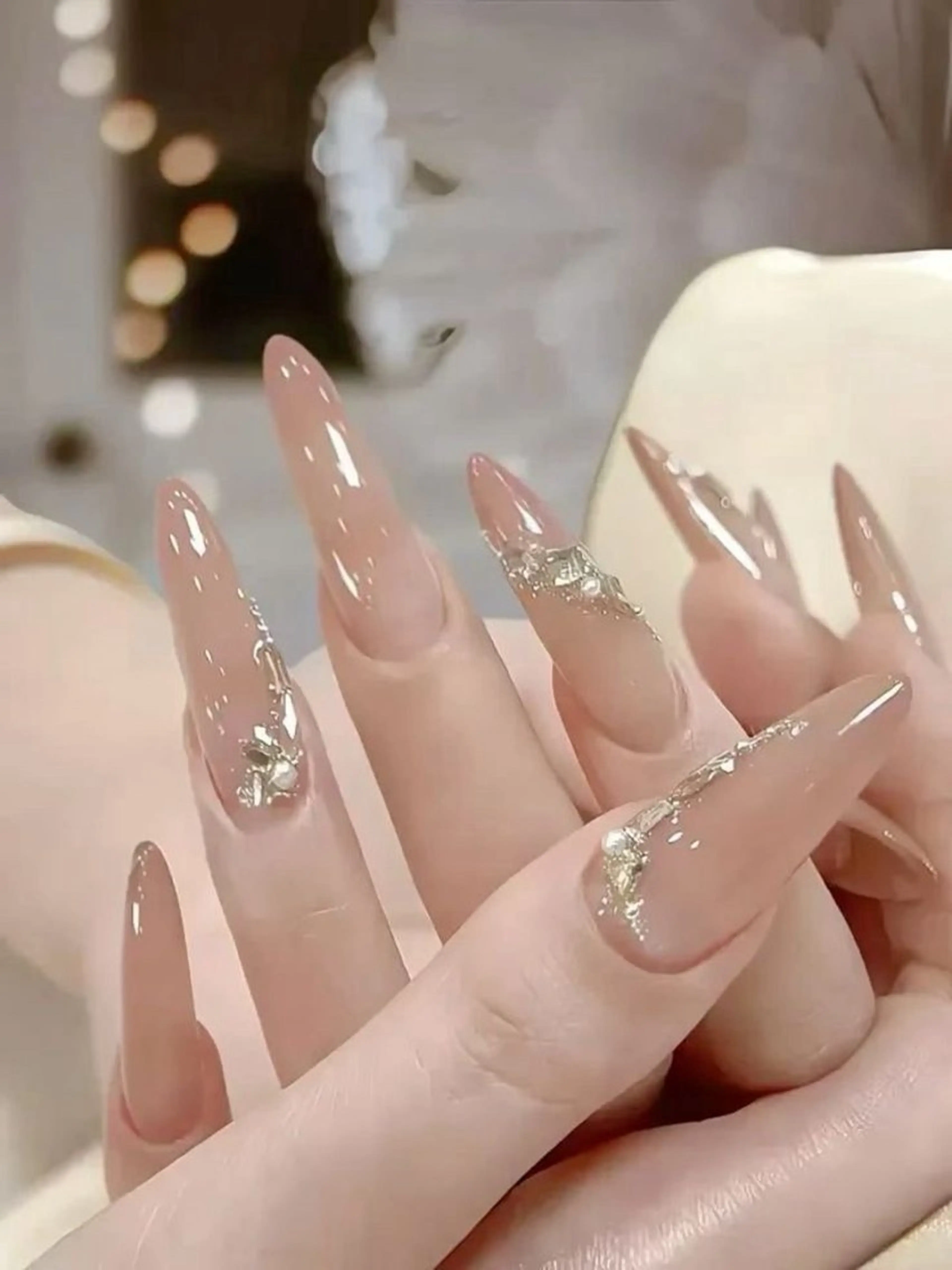 ネイル グラデーション キラキラネイル ピンク 春ネイル ワンホンネイル ハンドネイル RUBY Nail 日暮里店のネイルデザイン