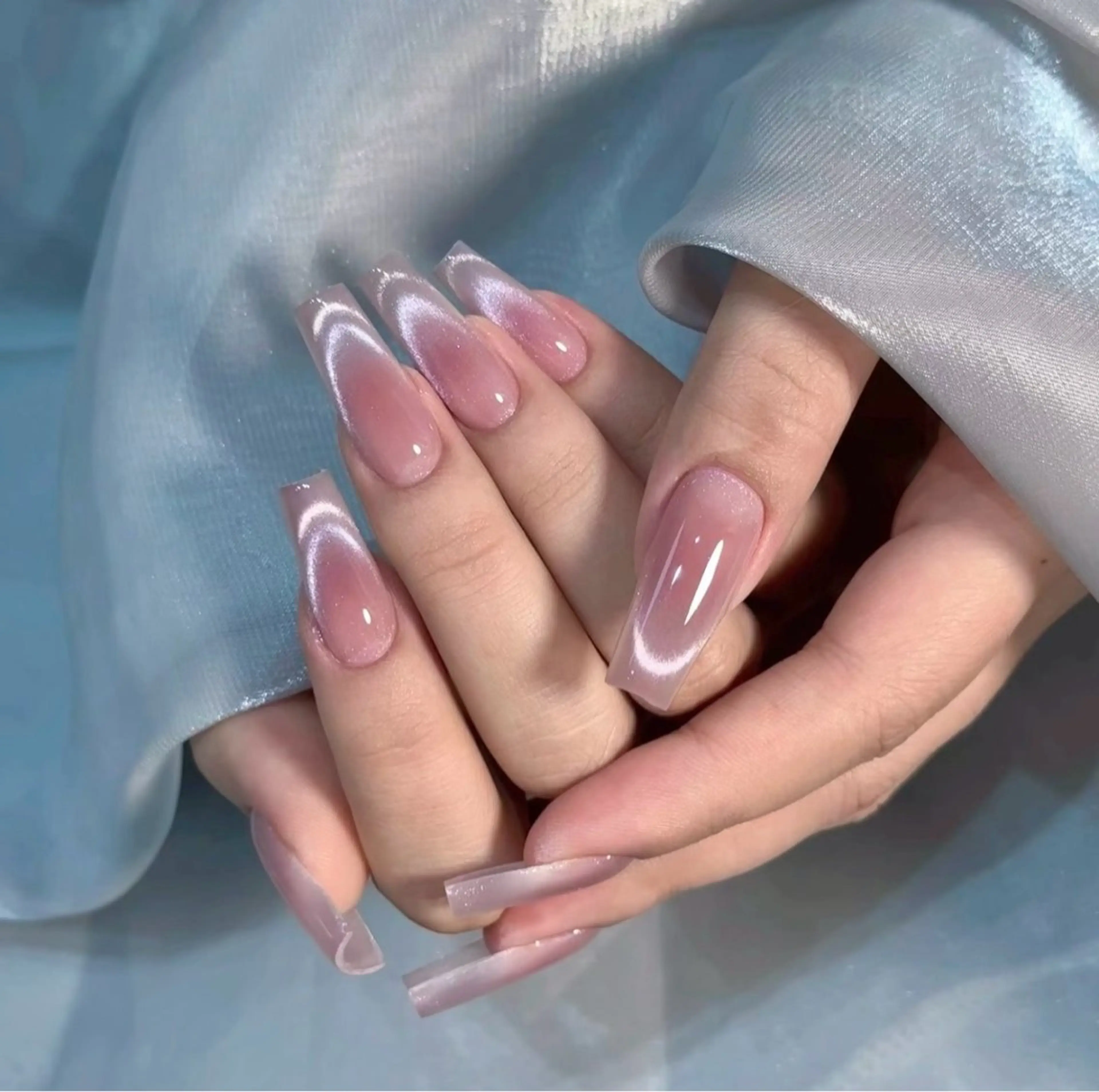 ネイル ETELUNA Nail 銀座店【パラジェル/フィルイン/チップスカルプ/マグネット/ニュアンス】所属・周 テイのネイルデザイン