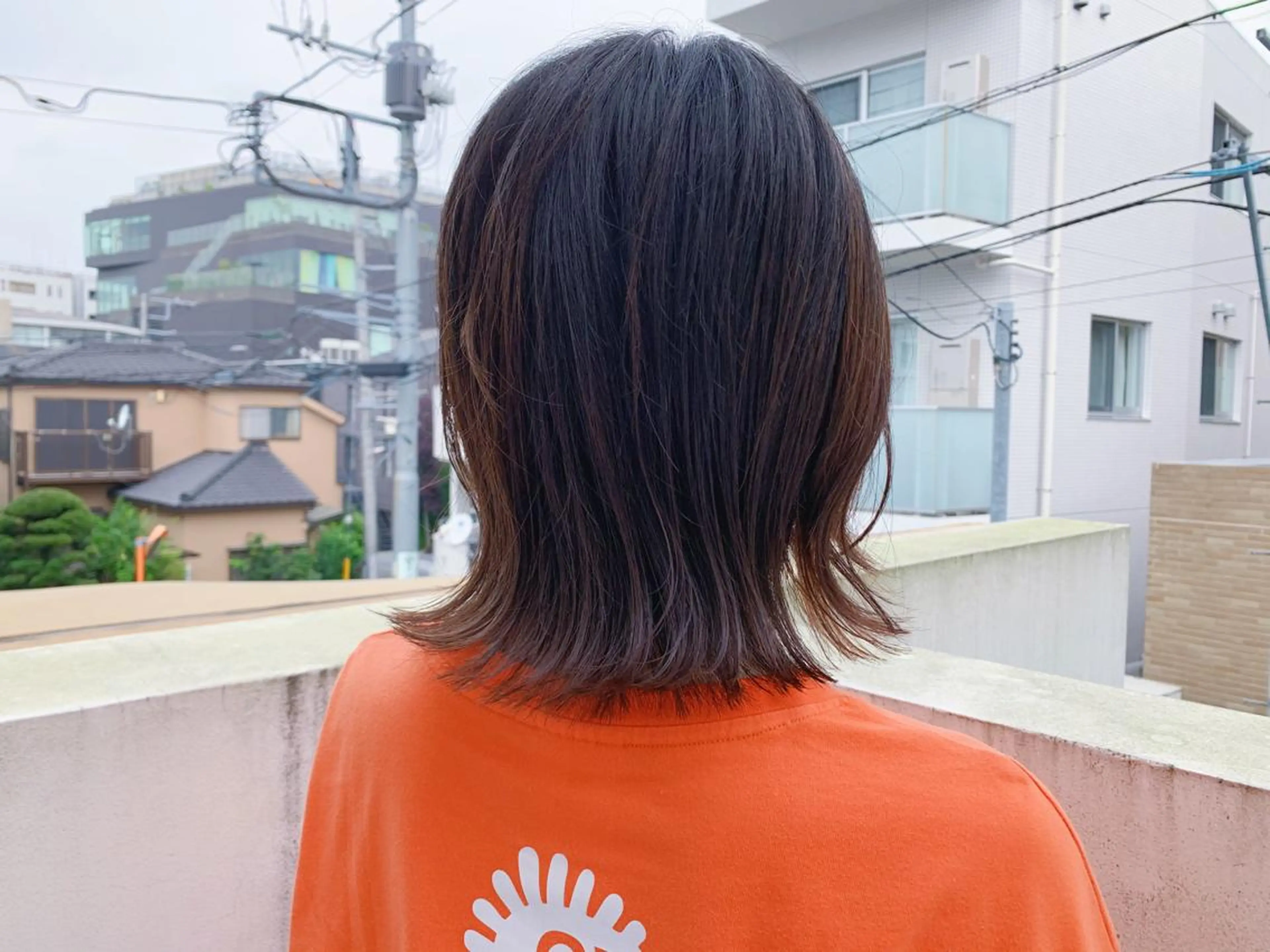 ミディアム カラー カット ヘアカラー トリートメント タカハシ ハヤトのヘアスタイル