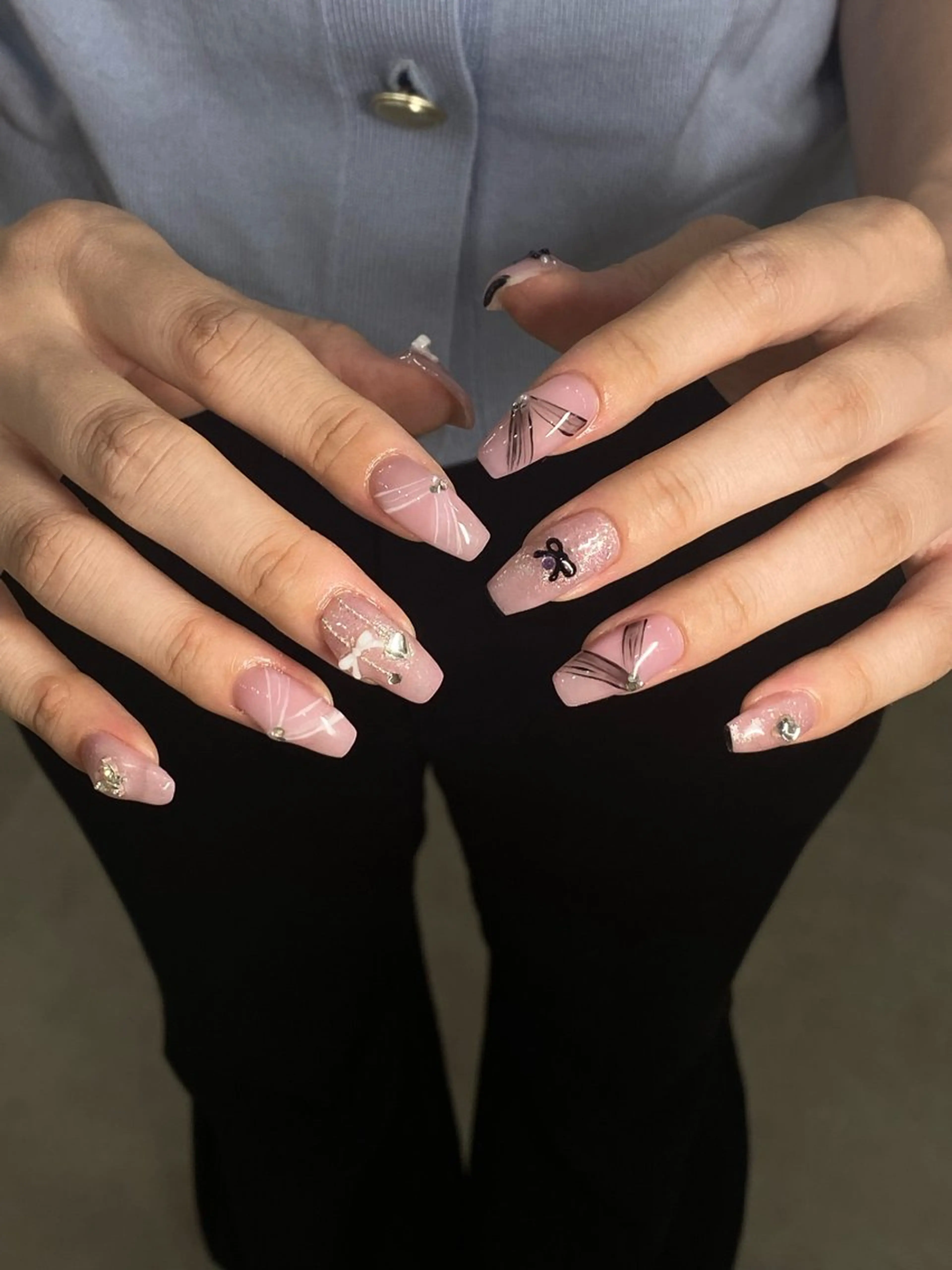 ネイル ハンドネイル mew (ミュー)所属・y nahoのネイルデザイン