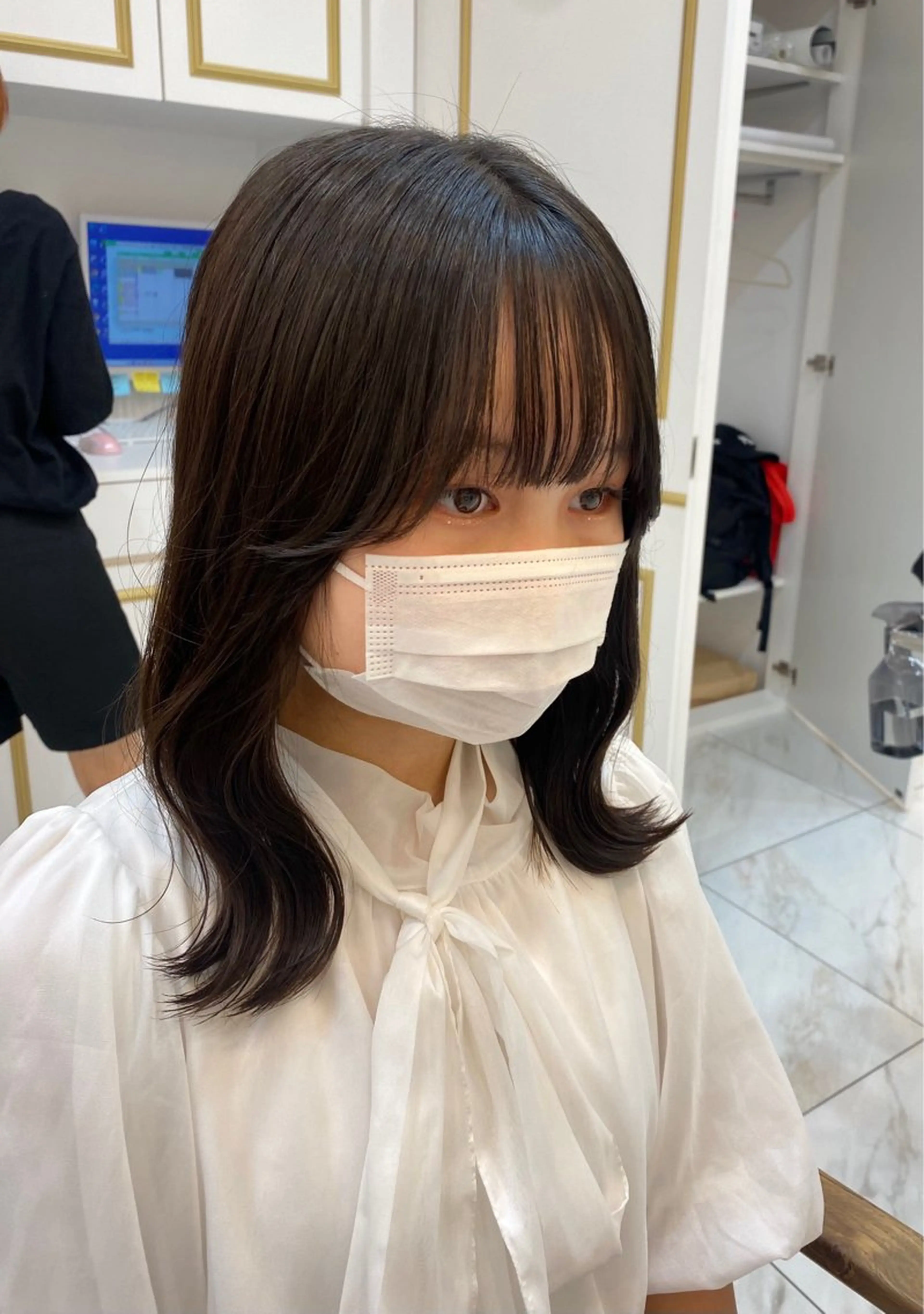 ミディアム くびれヘア 艶髪/透明感/ 三宅晴香のヘアスタイル