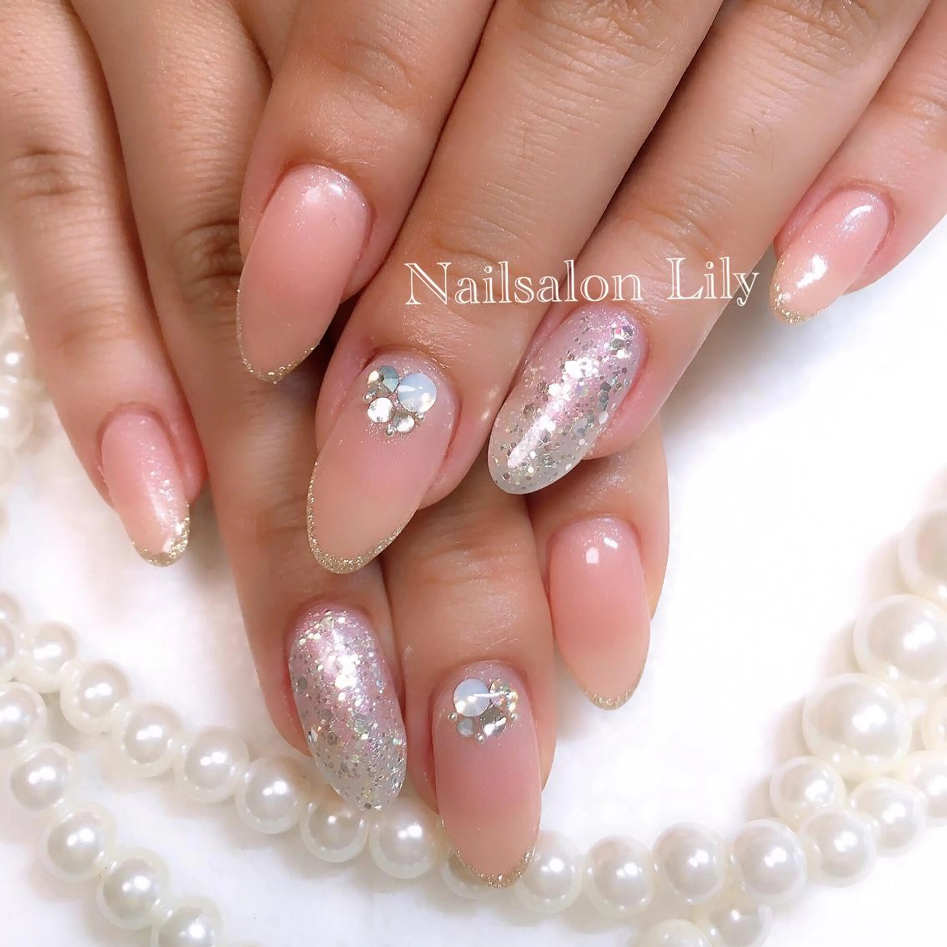ネイル ラメ(グリッター) Nailsalon Lilyのネイルデザイン
