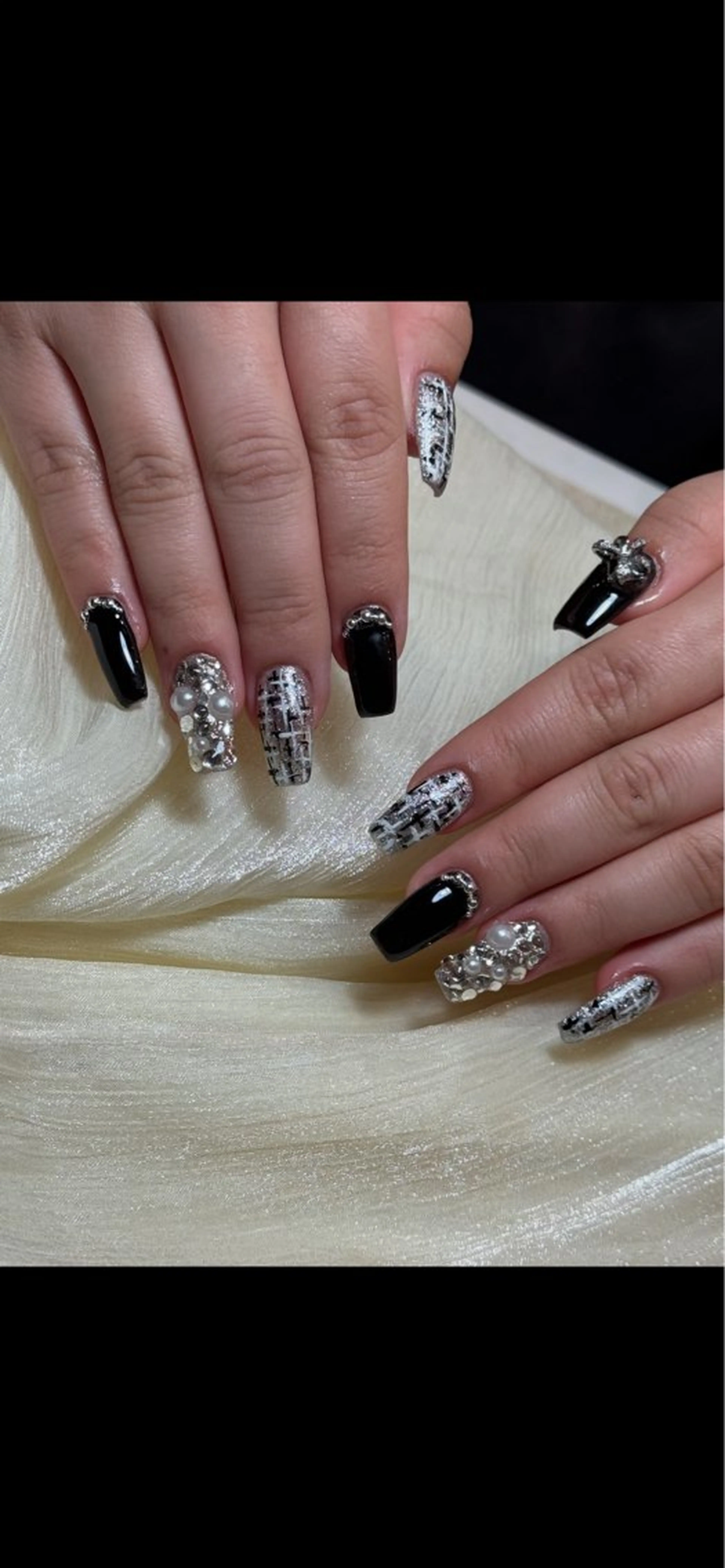 ネイル アートネイル べっ甲ネイル チークネイル 成人式 長さ出し ハンドネイル ハンドケア For you. Nail Salonのネイルデザイン