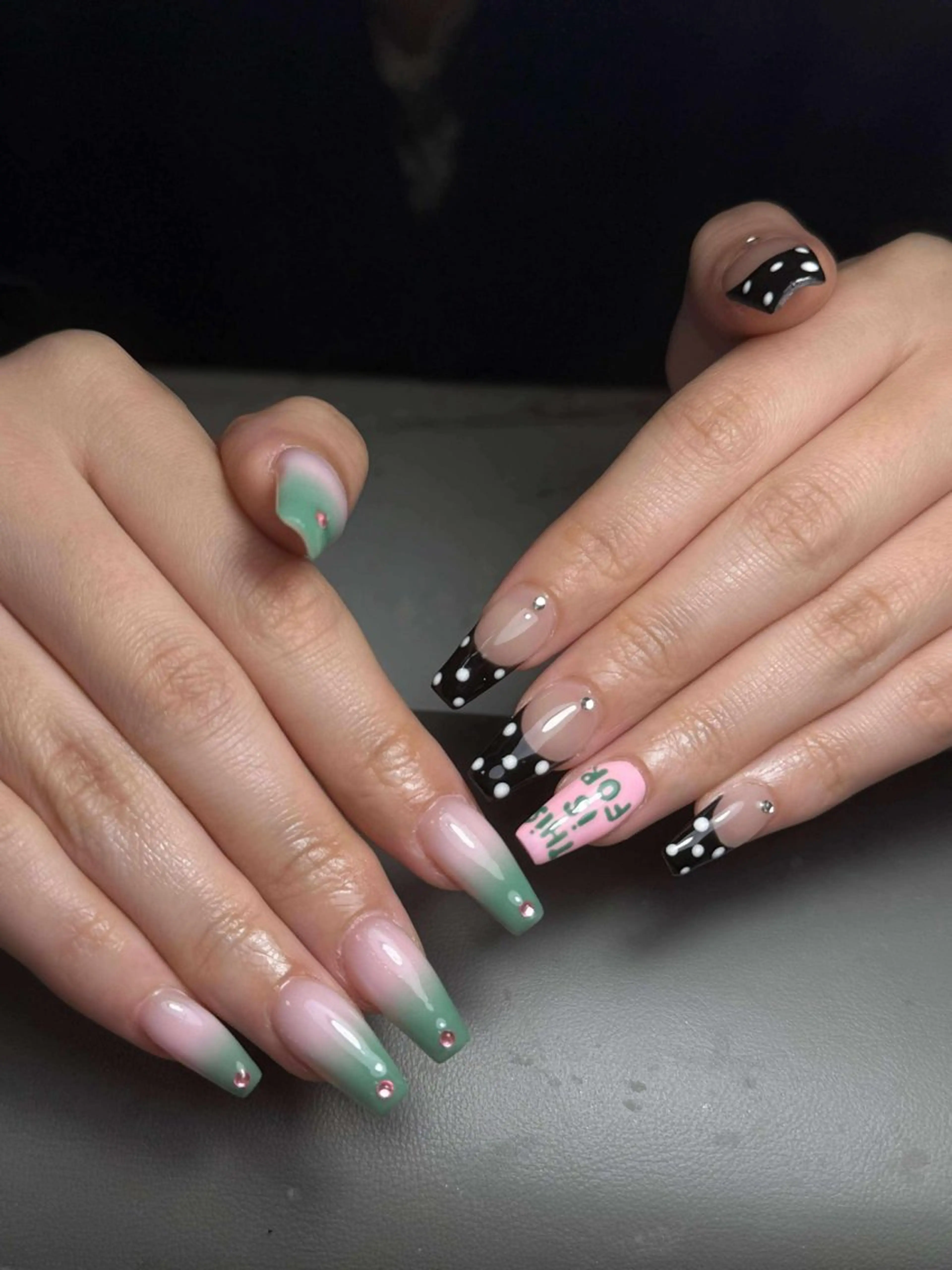 ネイル ハンドネイル ユリ🎀長さだし/ パラジェル/持ち込みのネイルデザイン