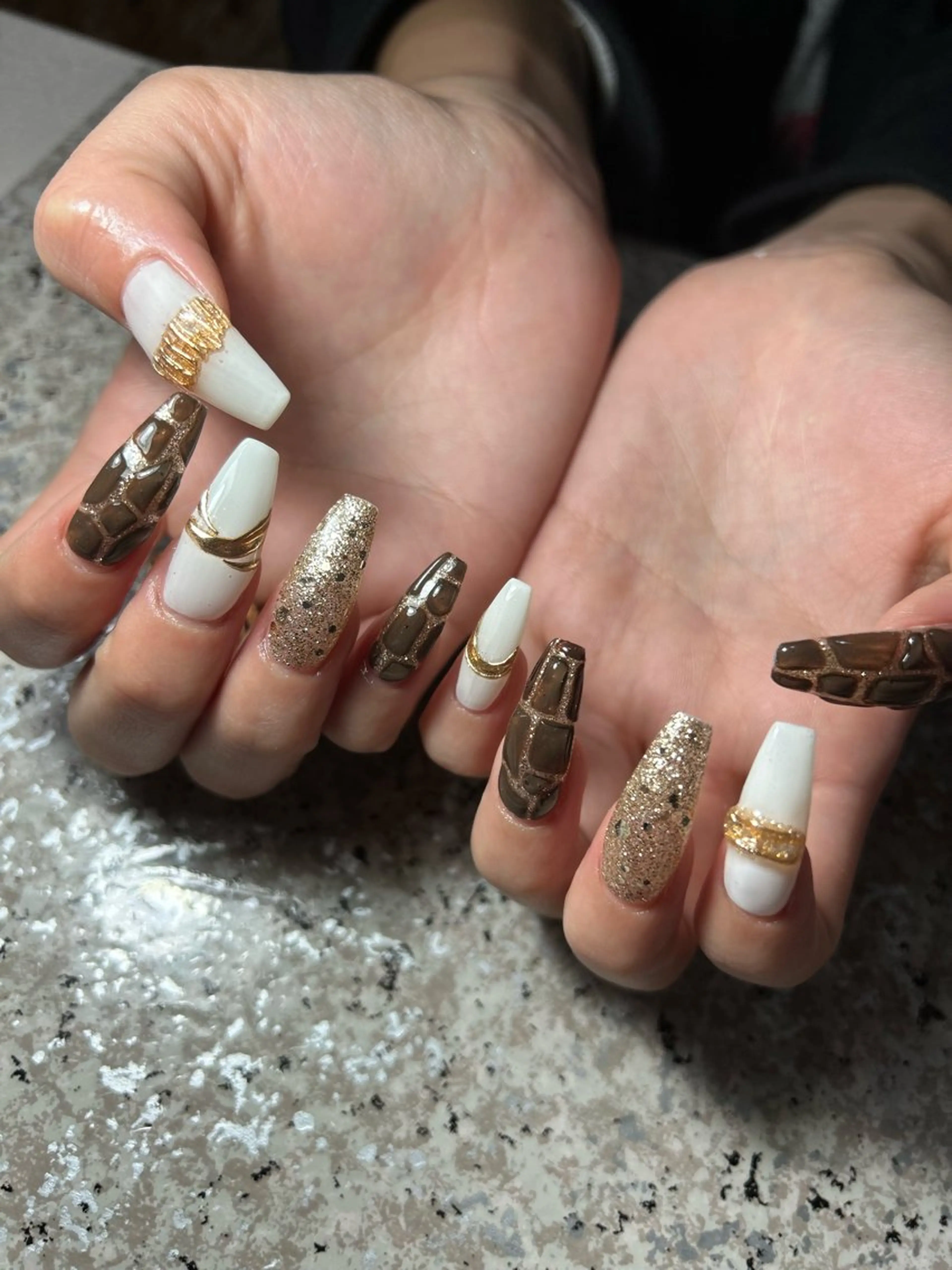 ネイル ハンドネイル nailroom‪ sb‪‪𓈒𓂂𓏸のネイルデザイン