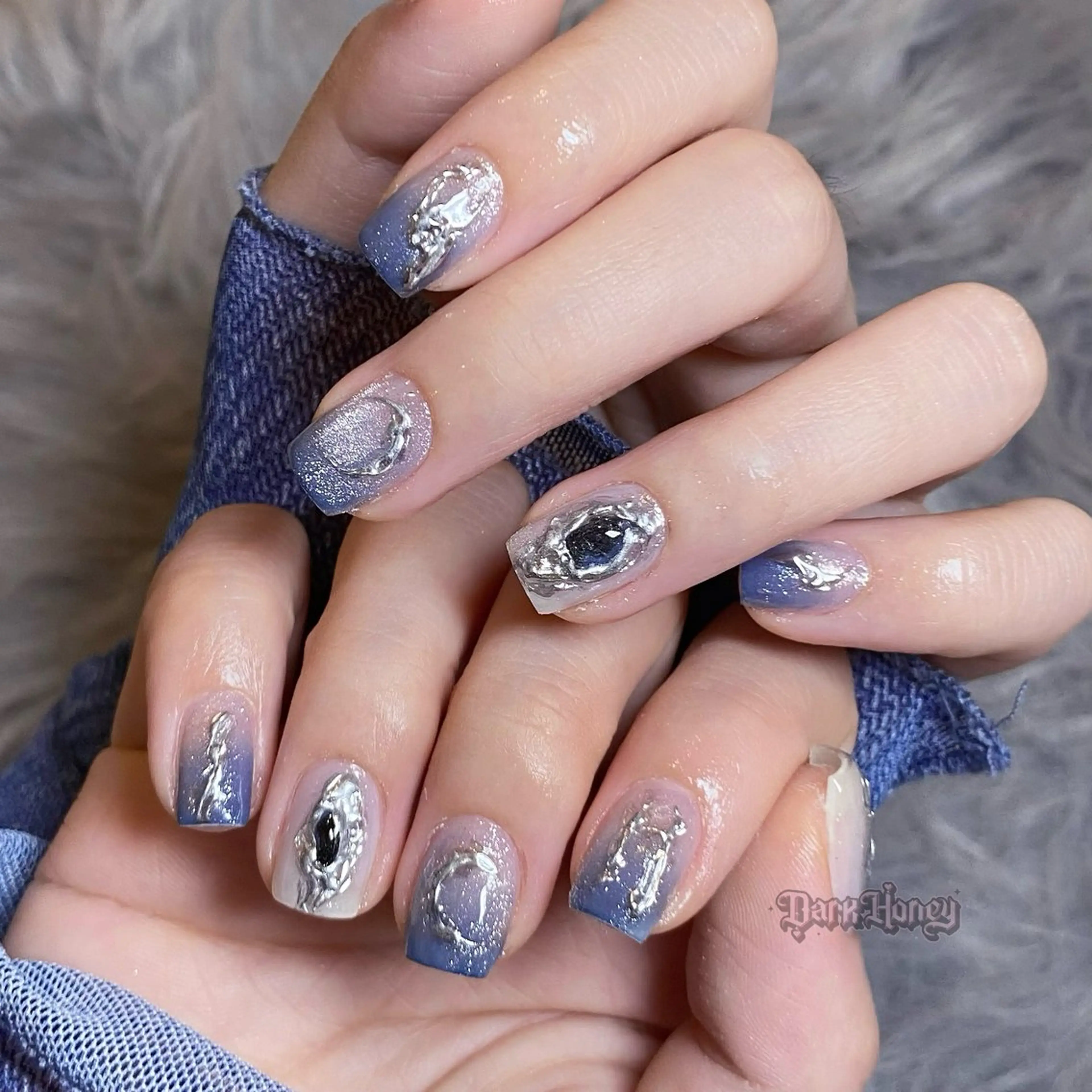 ネイル ハンドネイル Dark honey スカルプ専門原宿店のネイルデザイン