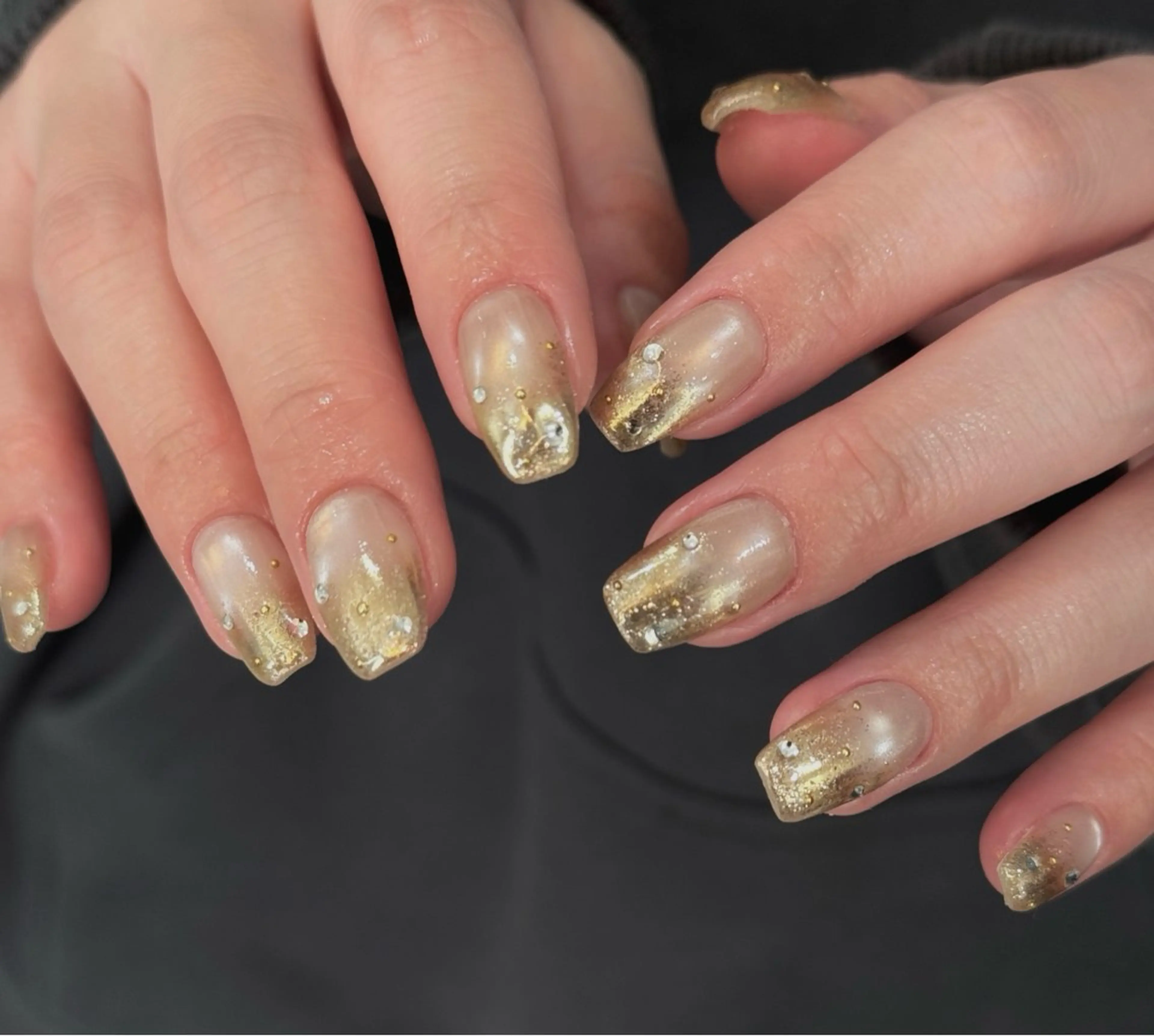 ネイル ゴールド ハンドネイル Blé nailのネイルデザイン