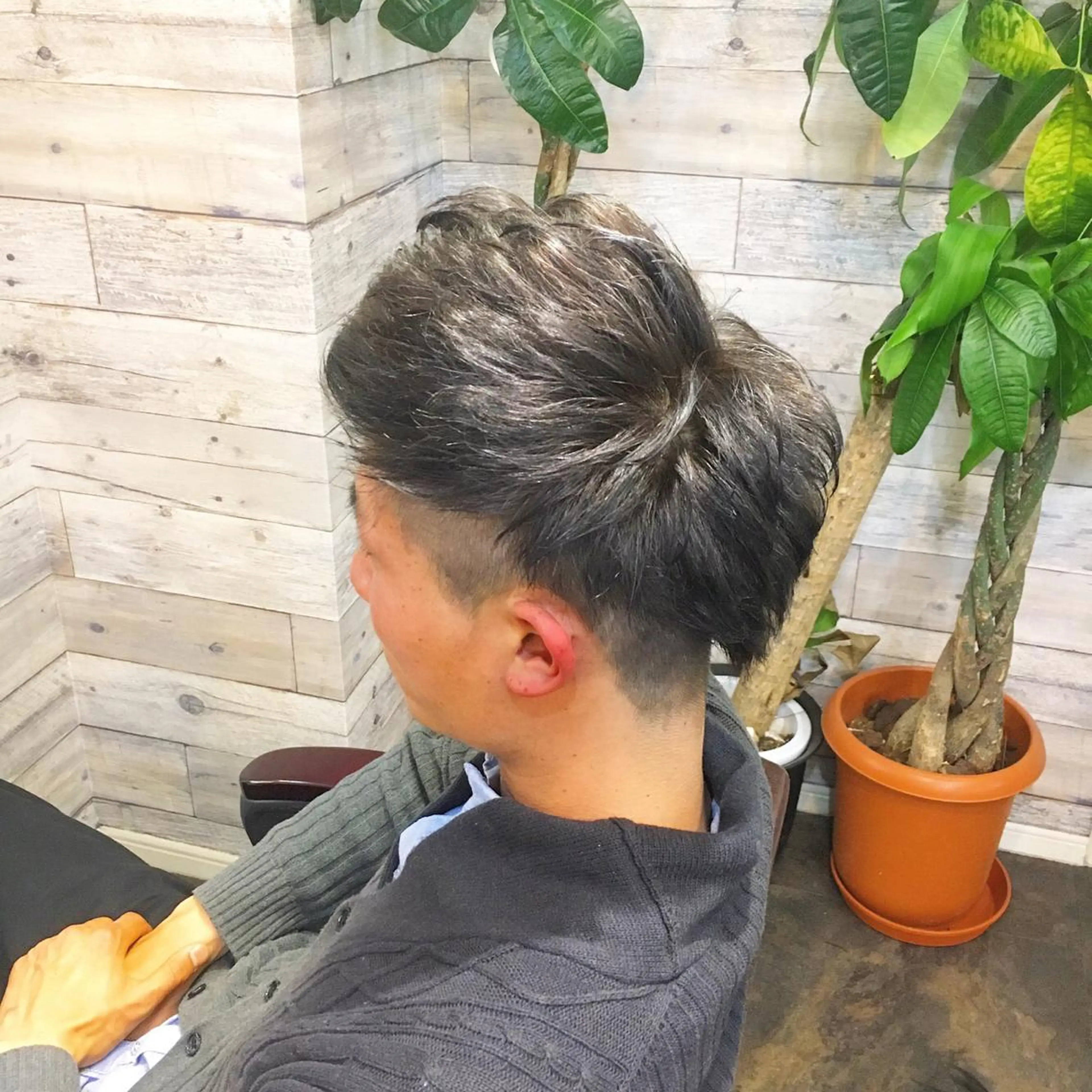 メンズ Rlino所属・ﾊｲﾗｲﾄ/ﾚｲﾔｰ ｶｯﾄ/大嶽謙のヘアスタイル