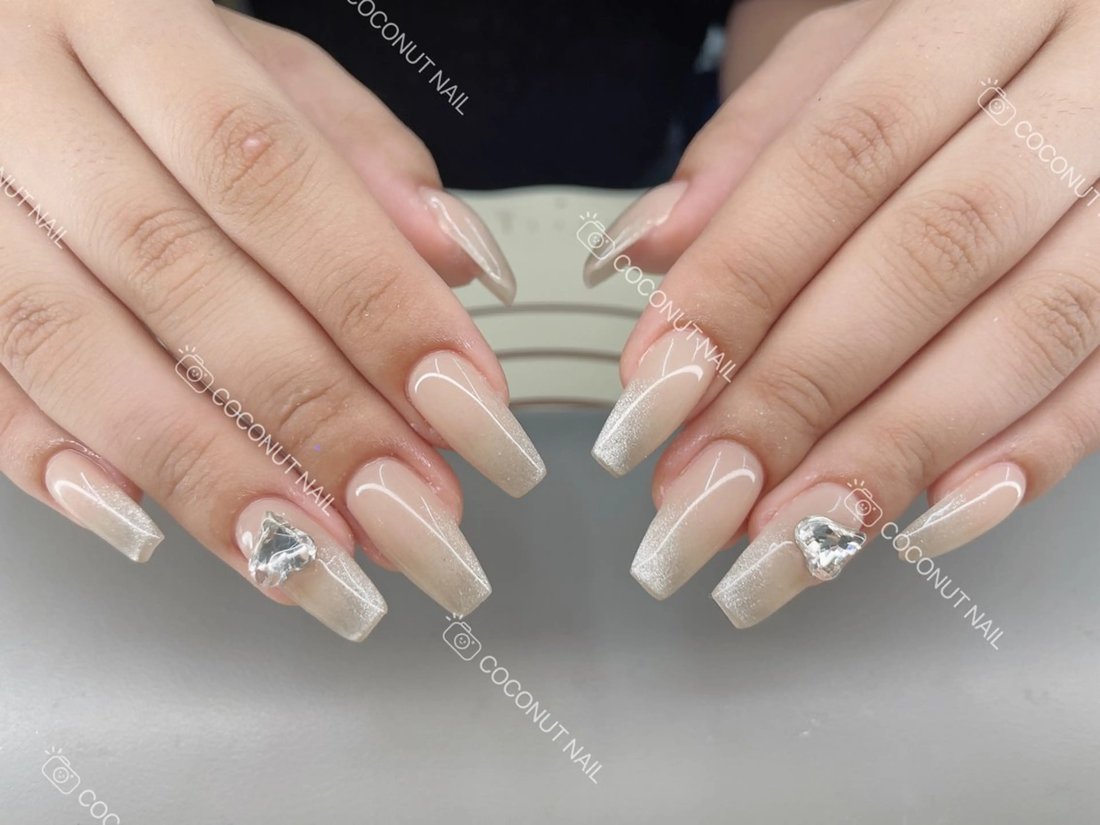 ネイル ハンドネイル 神田 ココナッツのネイルデザイン