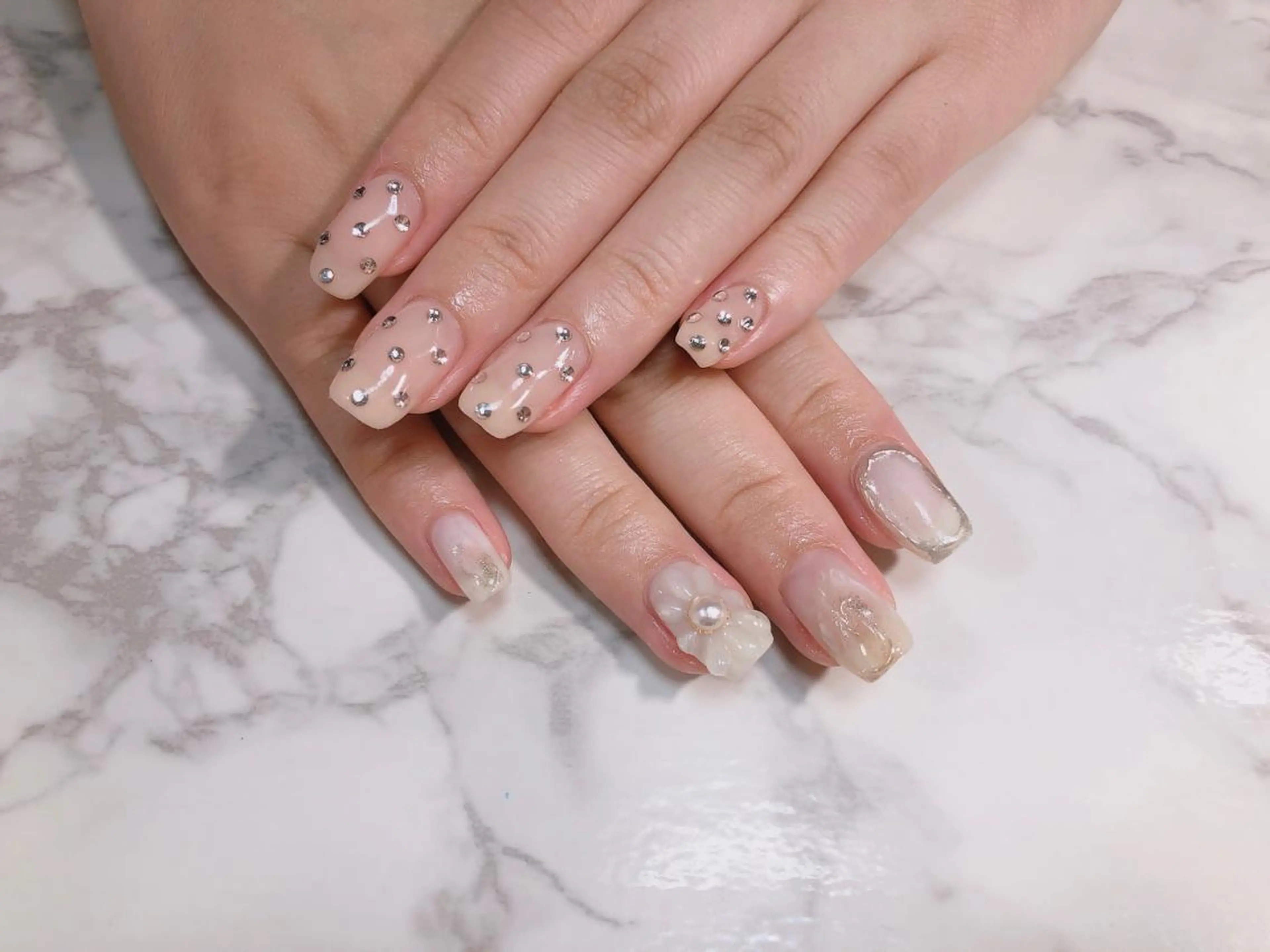 ネイル 持ち込み Regaro i.sのネイルデザイン