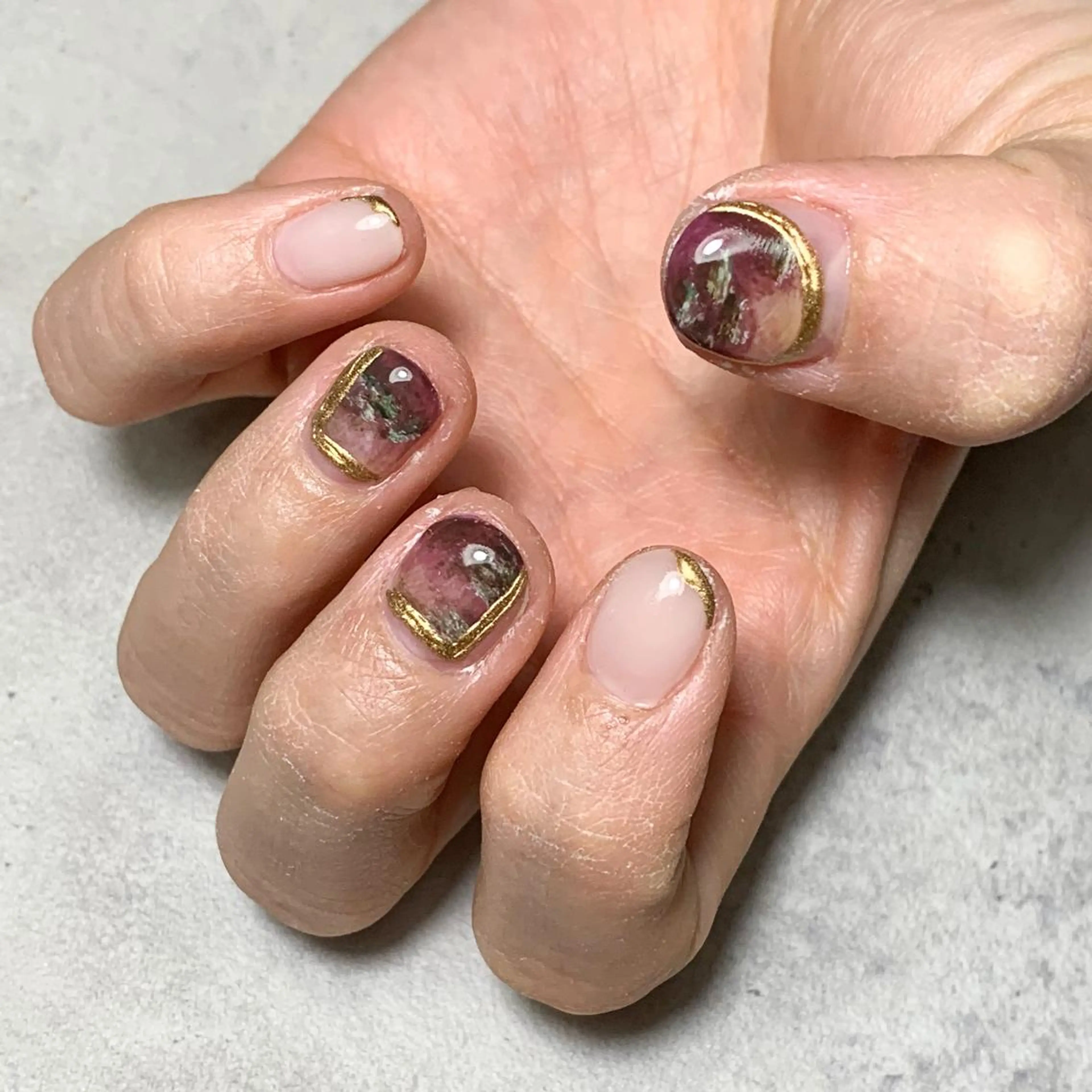 ネイル ハンドネイル atelier　FIORITURA所属・FIORITURA aiのネイルデザイン